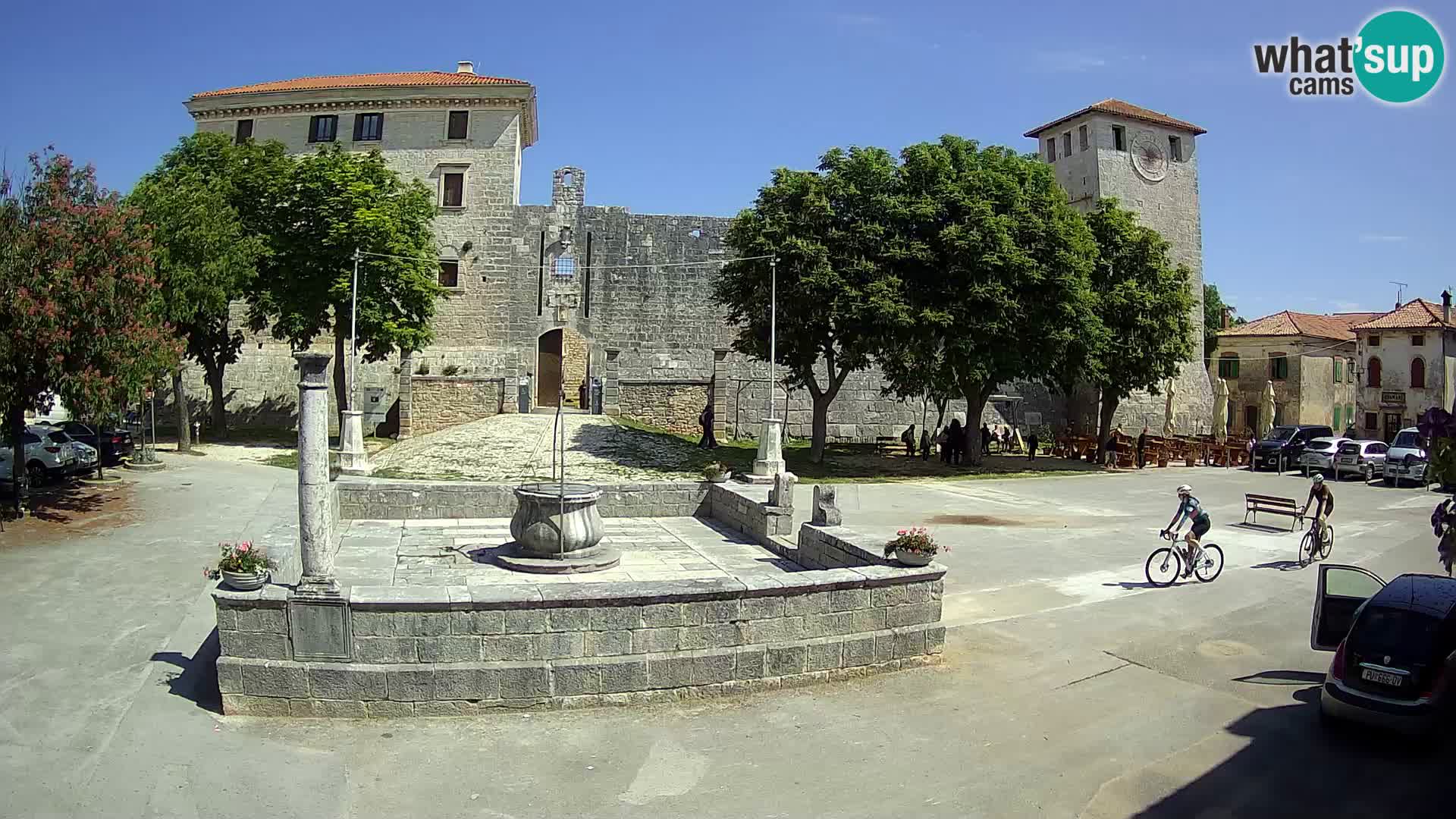 Webcam Svetvinčenat – the Castle and well – Istria – Croatia