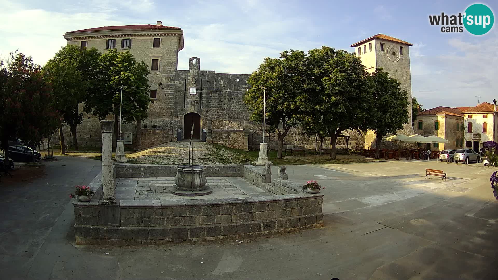 Webcam Svetvinčenat – el castillo y el pozo – Istria – Croacia