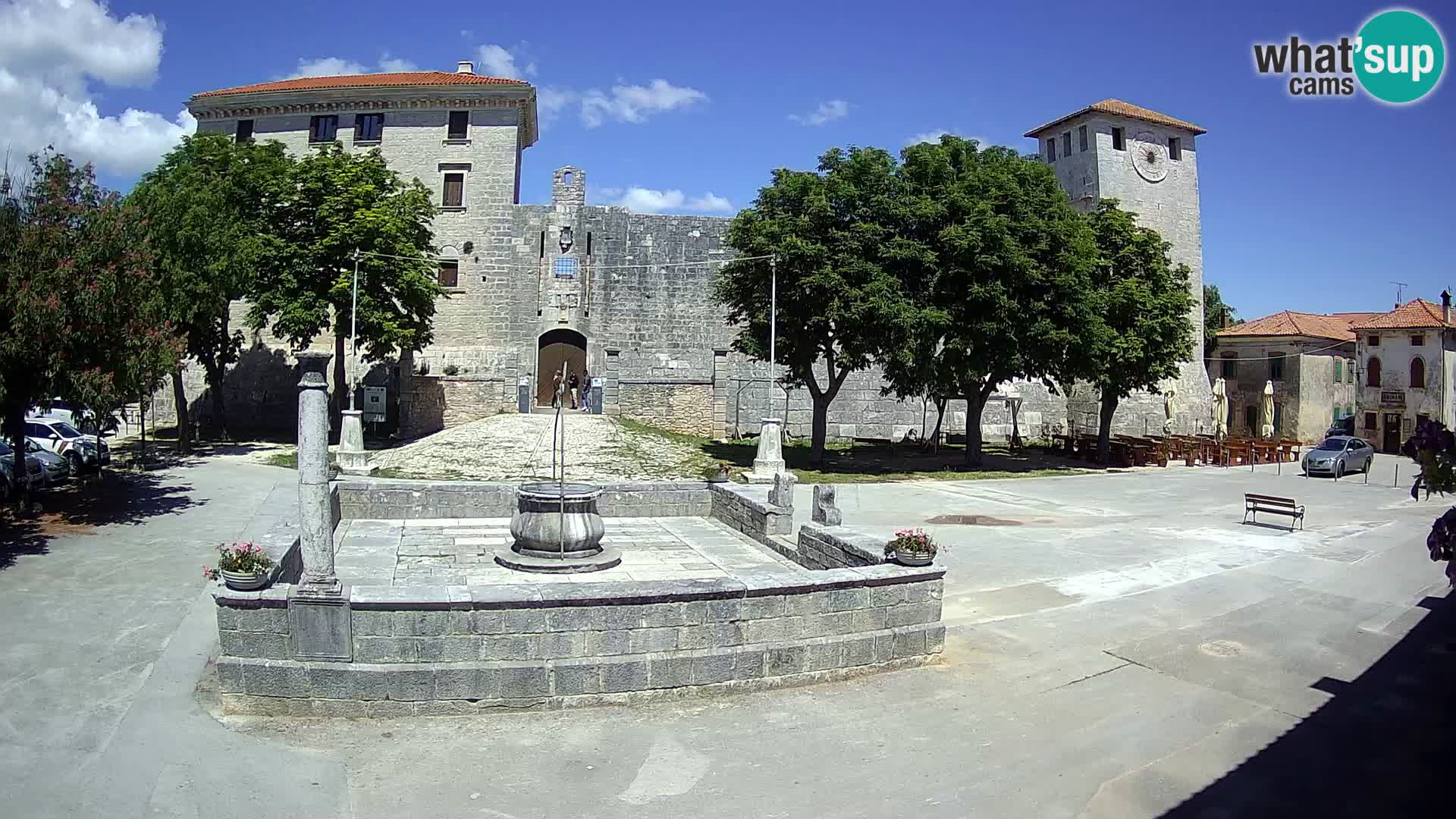 Webcam Svetvinčenat – the Castle and well – Istria – Croatia