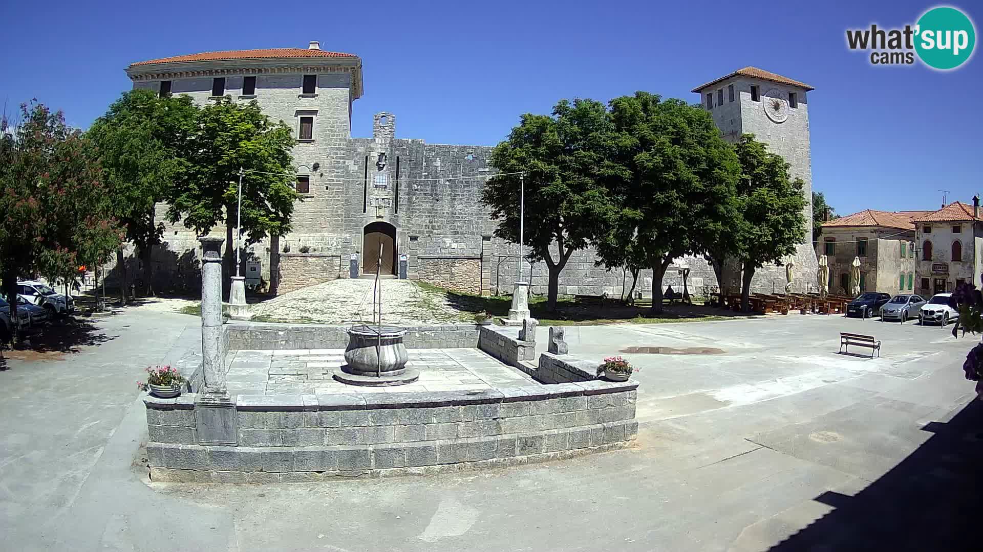Webcam Svetvinčenat – the Castle and well – Istria – Croatia