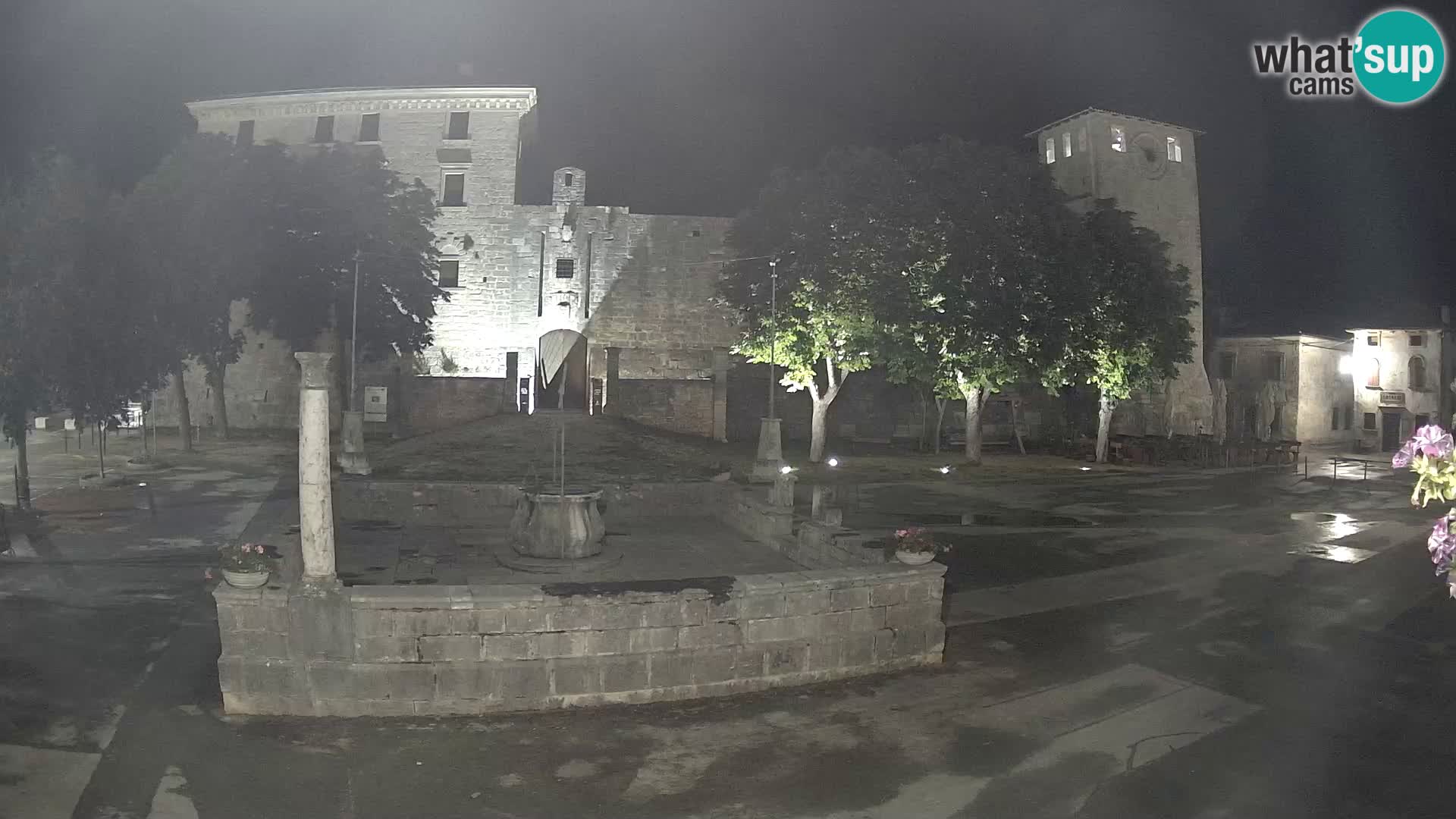 Webcam Svetvinčenat – the Castle and well – Istria – Croatia
