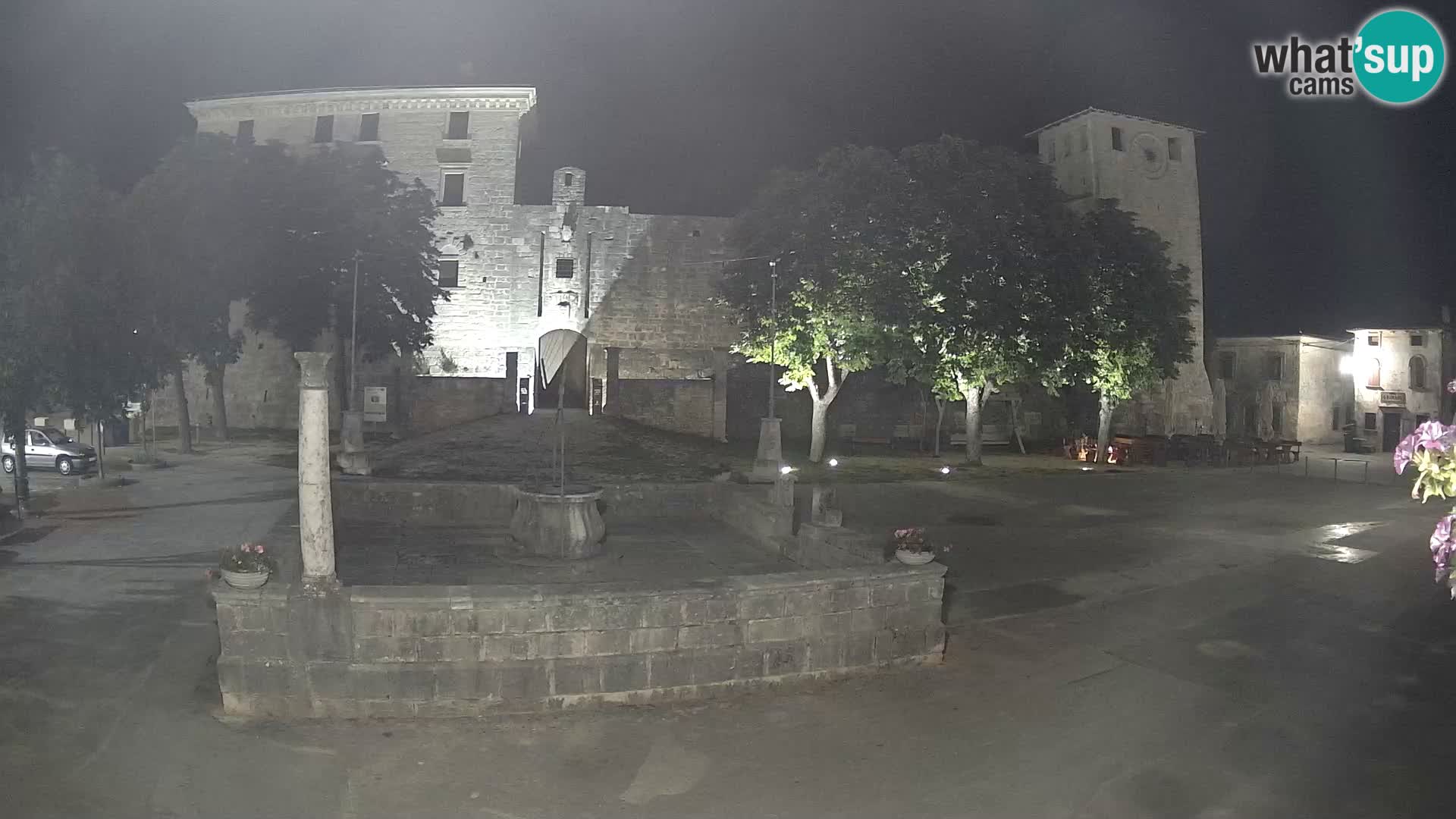 Webcam Svetvinčenat – the Castle and well – Istria – Croatia