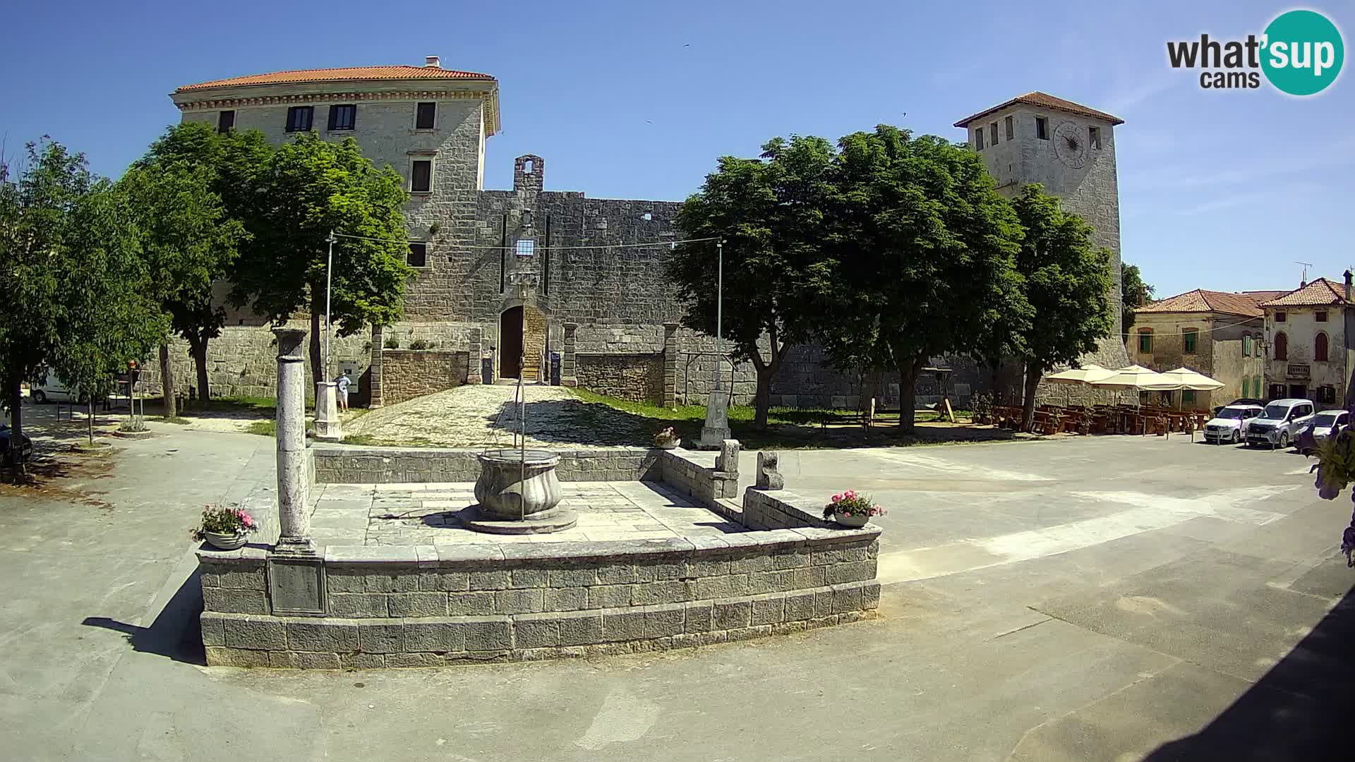 Webcam Svetvinčenat – the Castle and well – Istria – Croatia