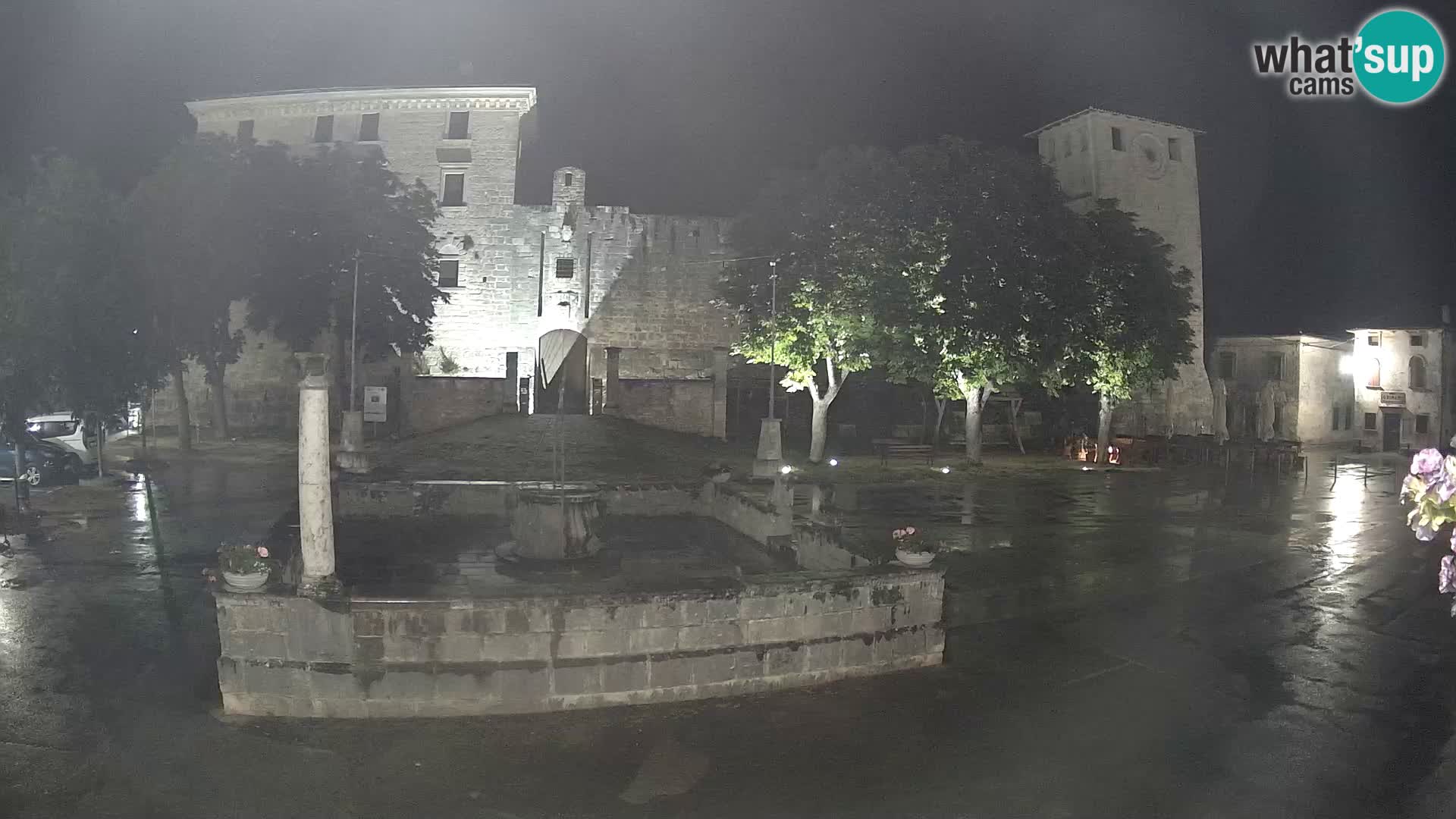Webcam Svetvinčenat (Sanvincenti) – il castello e il pozzo – Istria – Croazia