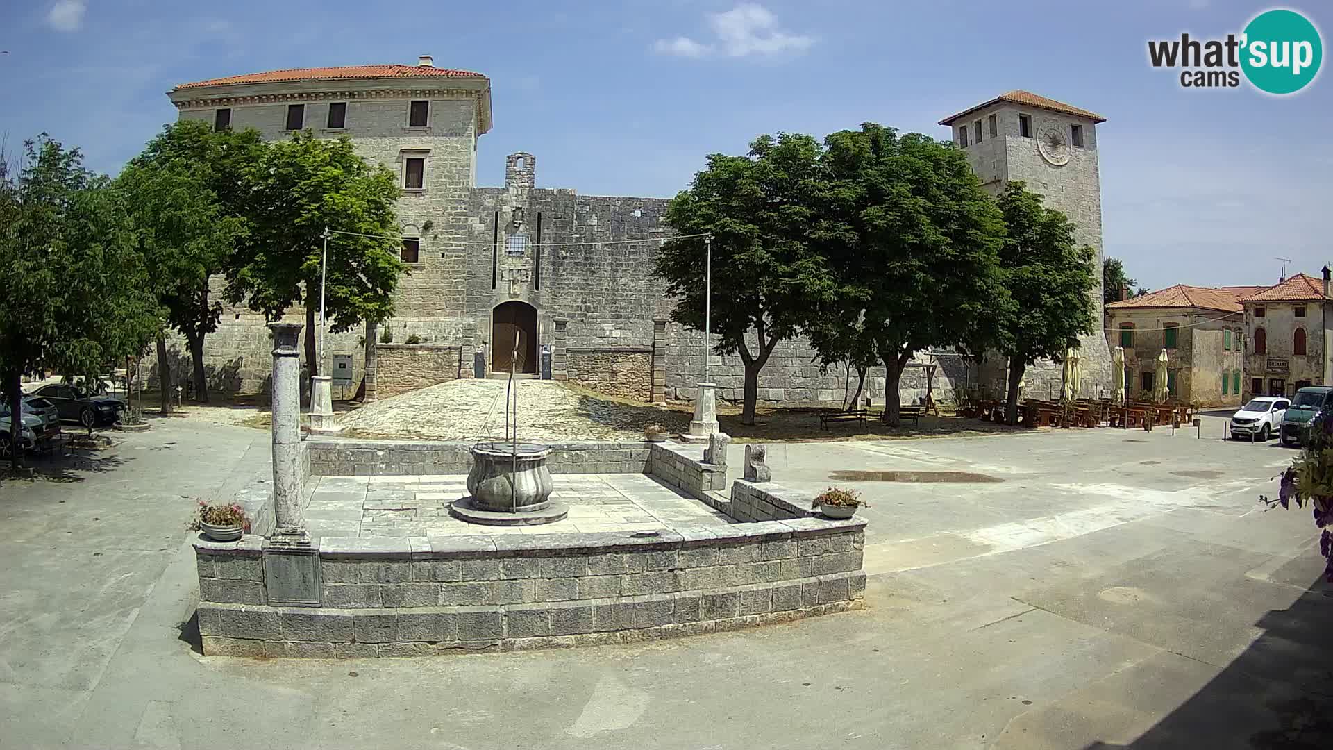Webcam Svetvinčenat – the Castle and well – Istria – Croatia