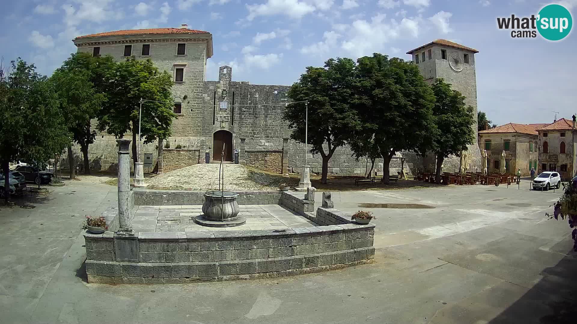 Webcam Svetvinčenat – the Castle and well – Istria – Croatia