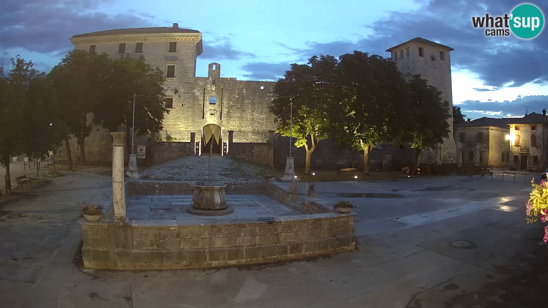 Web kamera Svetvinčenat – Dvorac i zdenac – Istra – Hrvatska