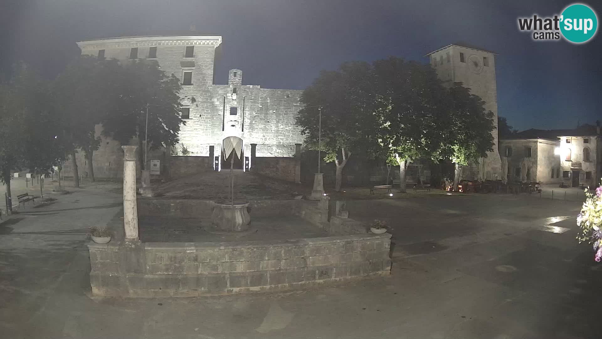 Webcam Svetvinčenat – the Castle and well – Istria – Croatia