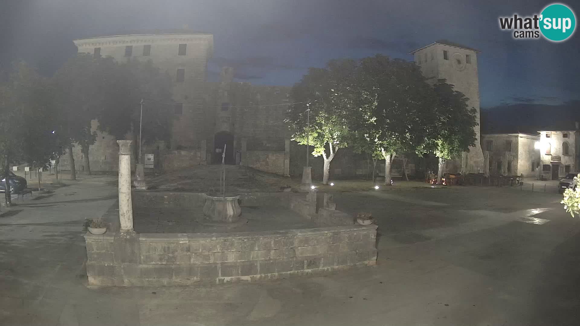 Webcam Svetvinčenat – the Castle and well – Istria – Croatia