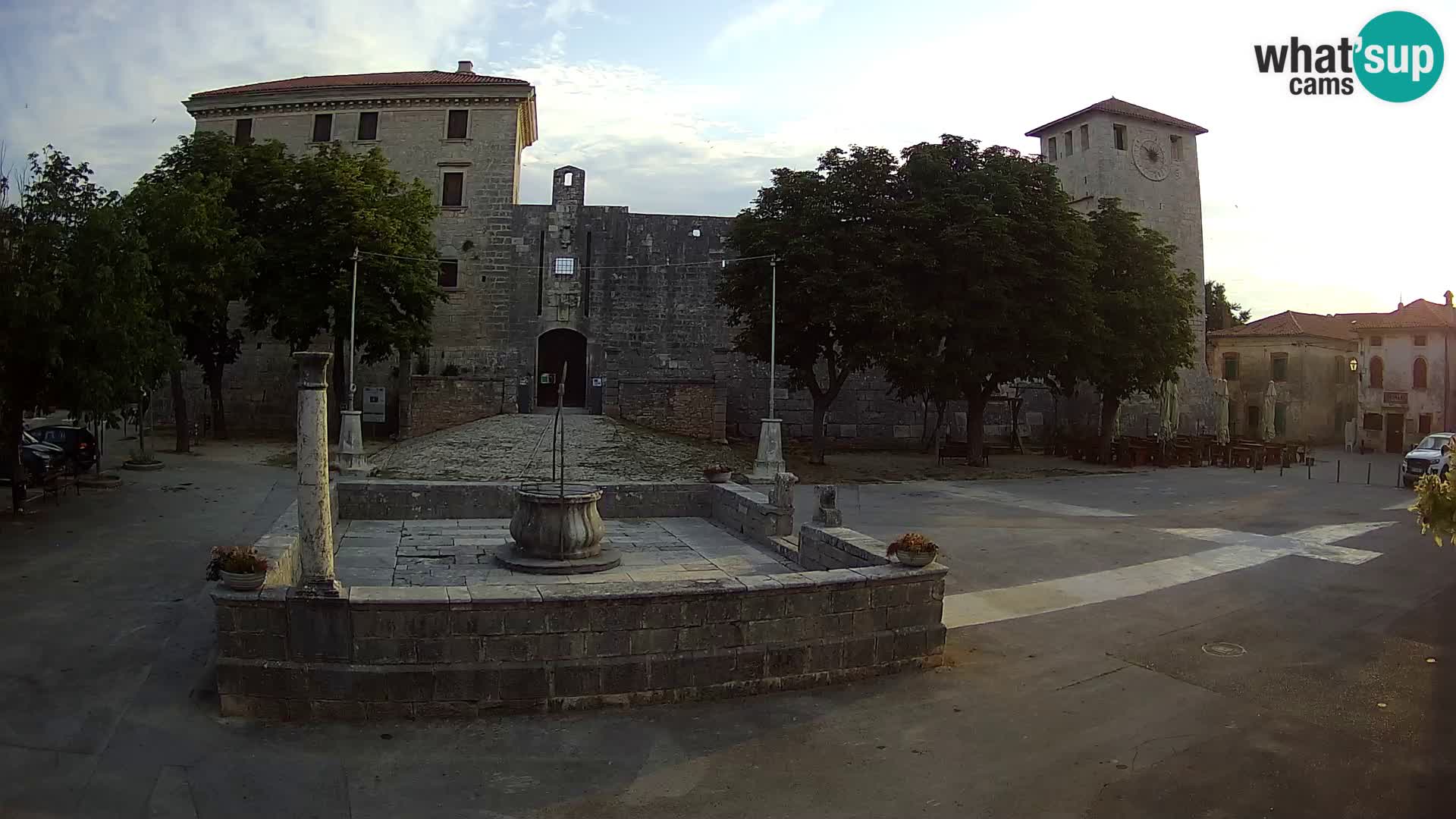 Web kamera Svetvinčenat – Dvorac i zdenac – Istra – Hrvatska