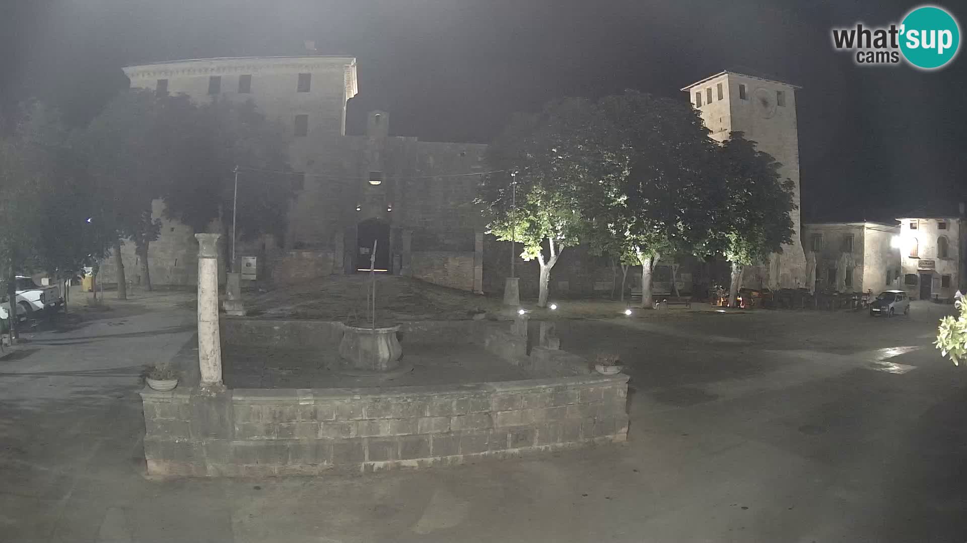 Webcam Svetvinčenat – el castillo y el pozo – Istria – Croacia