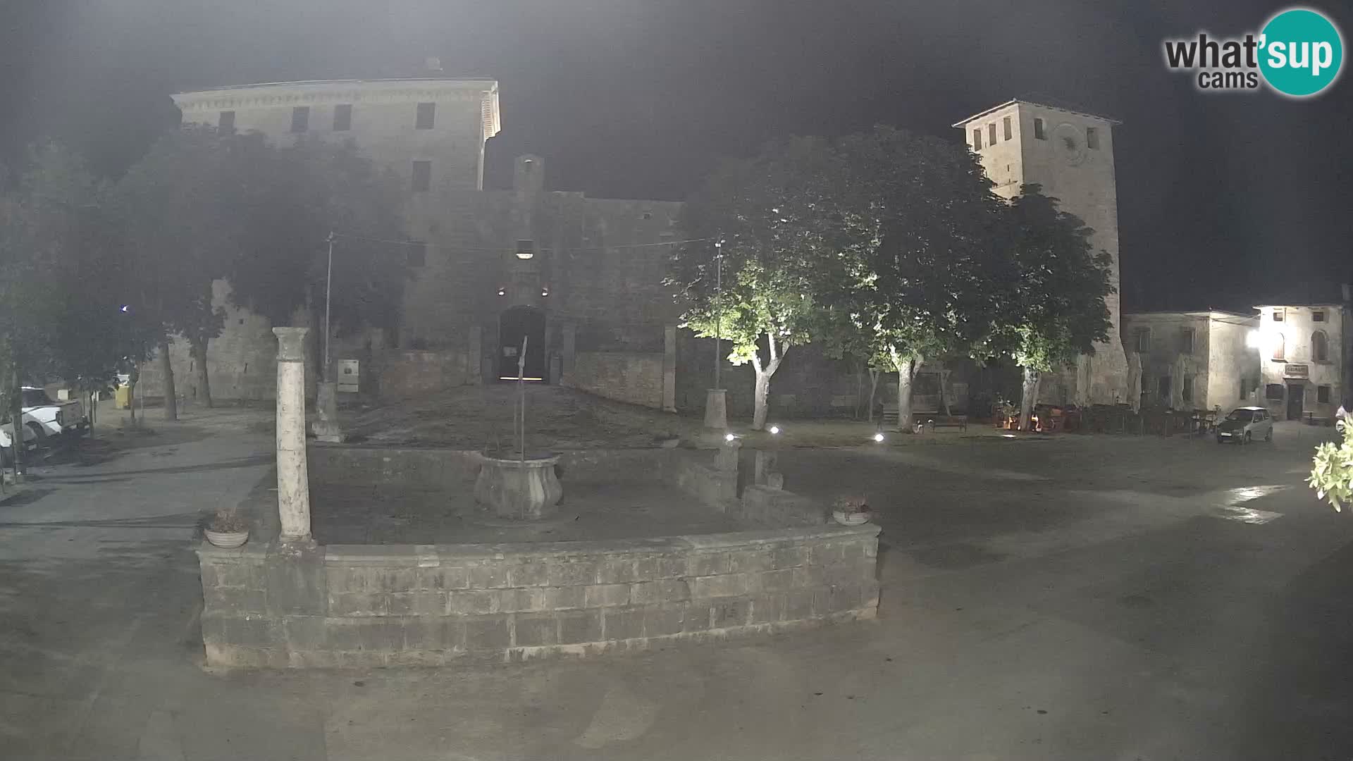 Webcam Svetvinčenat – el castillo y el pozo – Istria – Croacia