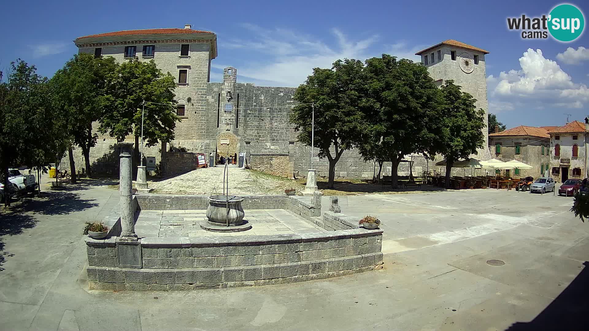 Webcam Svetvinčenat – the Castle and well – Istria – Croatia
