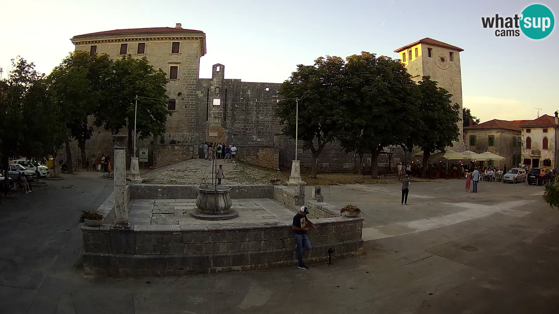 Webcam Svetvinčenat – el castillo y el pozo – Istria – Croacia
