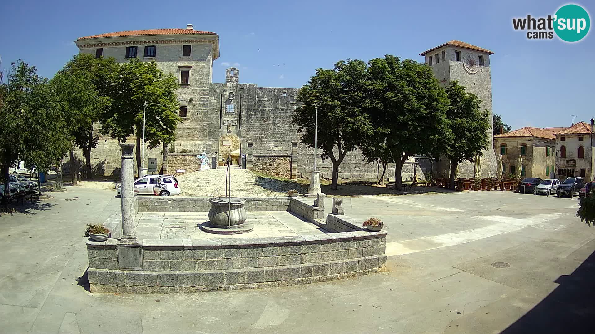Webcam Svetvinčenat – the Castle and well – Istria – Croatia