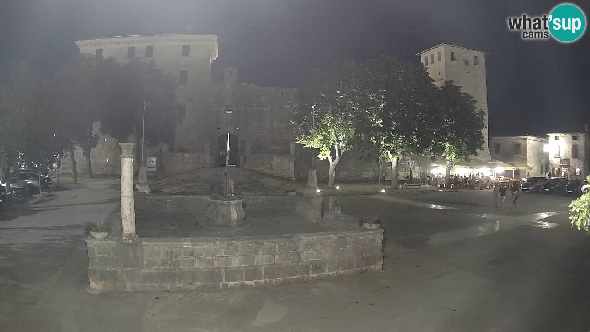 Webcam Svetvinčenat – le château et le puits – Istrie – Croatie