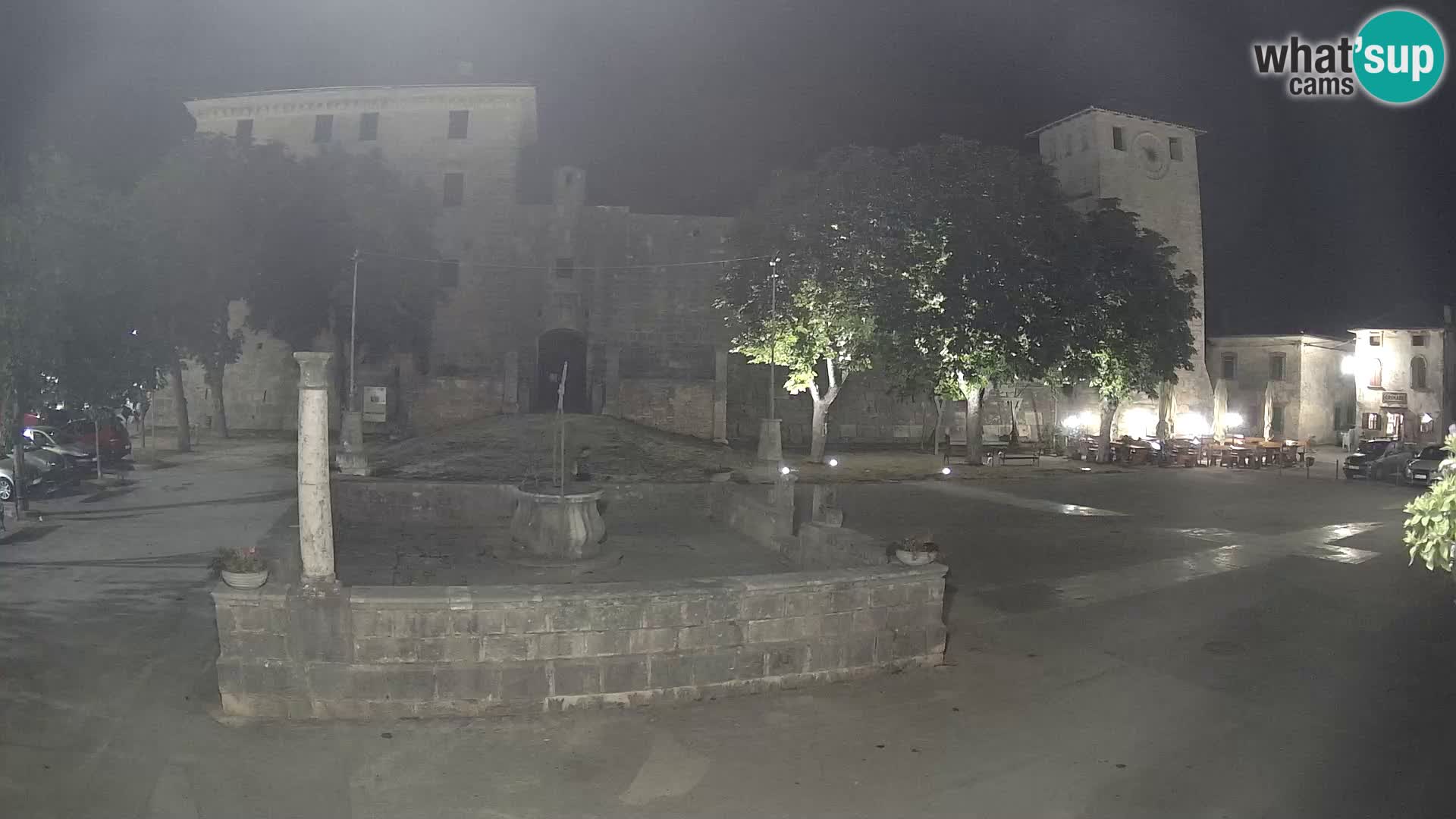 Webcam Svetvinčenat (Sanvincenti) – il castello e il pozzo – Istria – Croazia