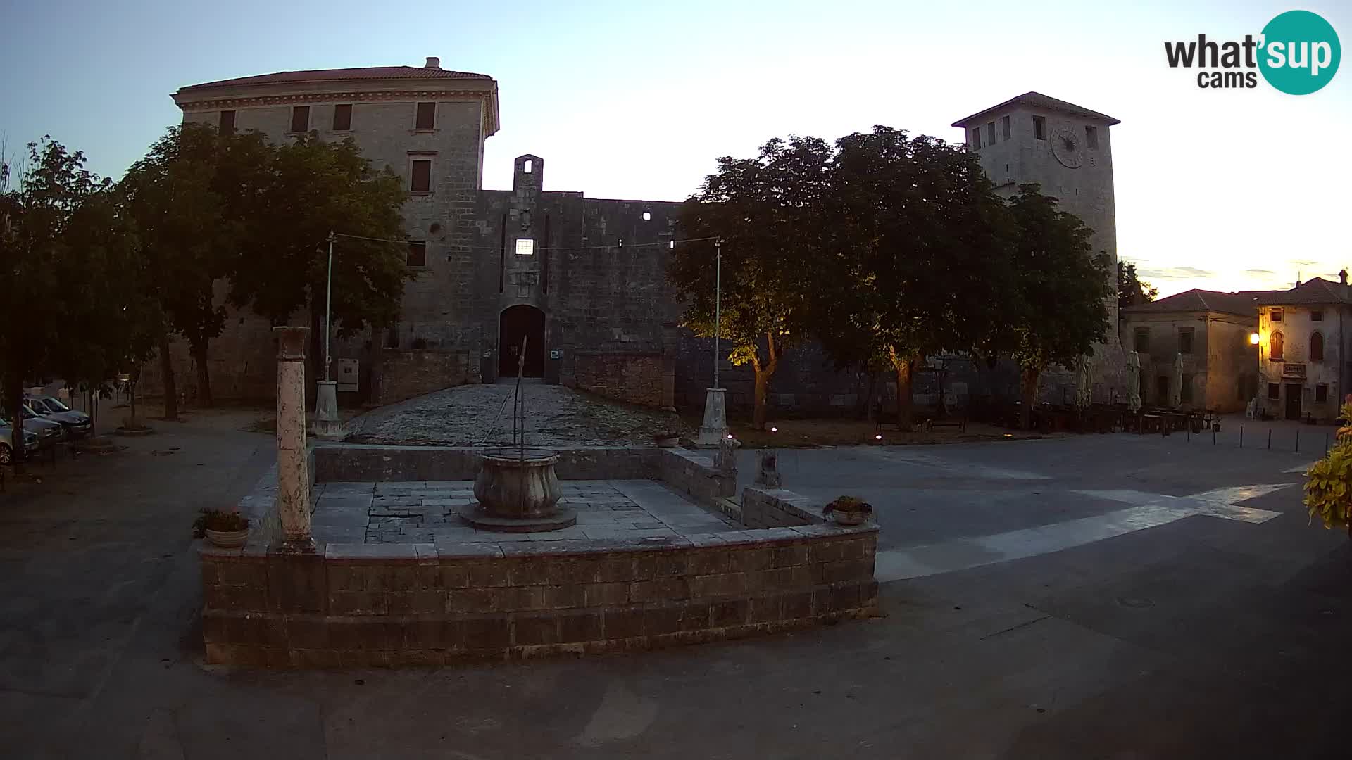 Webcam Svetvinčenat – the Castle and well – Istria – Croatia