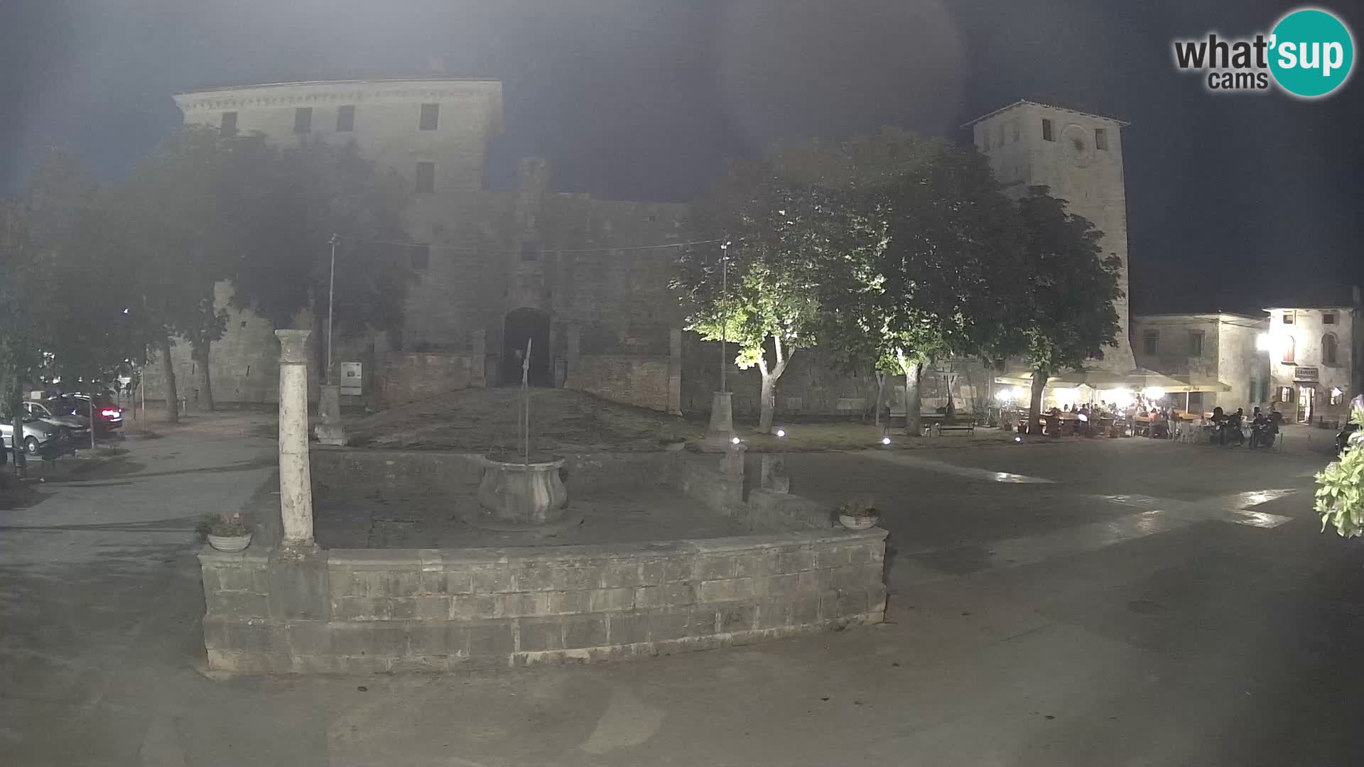 Webcam Svetvinčenat – le château et le puits – Istrie – Croatie