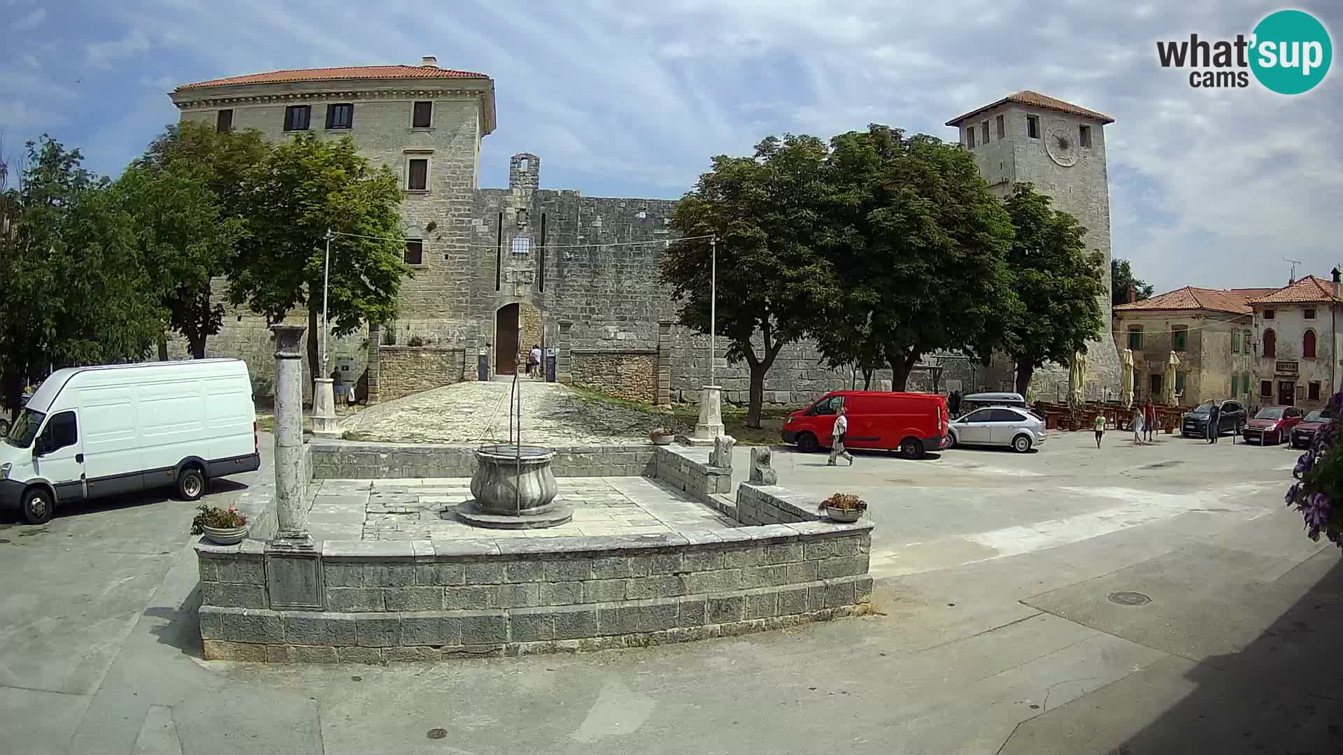 Webcam Svetvinčenat – the Castle and well – Istria – Croatia