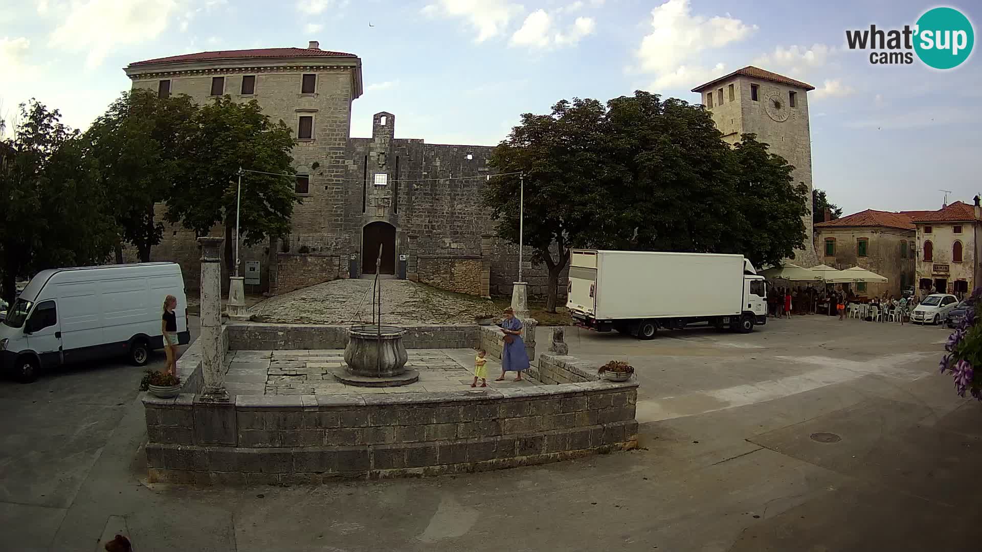 Web kamera Svetvinčenat – Dvorac i zdenac – Istra – Hrvatska