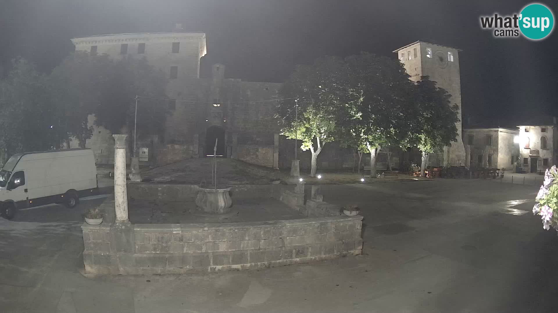 Webcam Svetvinčenat – the Castle and well – Istria – Croatia