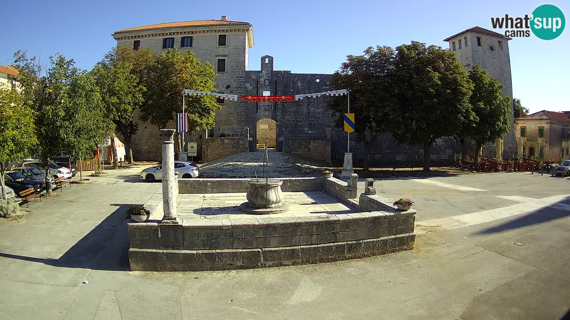 Webcam Svetvinčenat – the Castle and well – Istria – Croatia