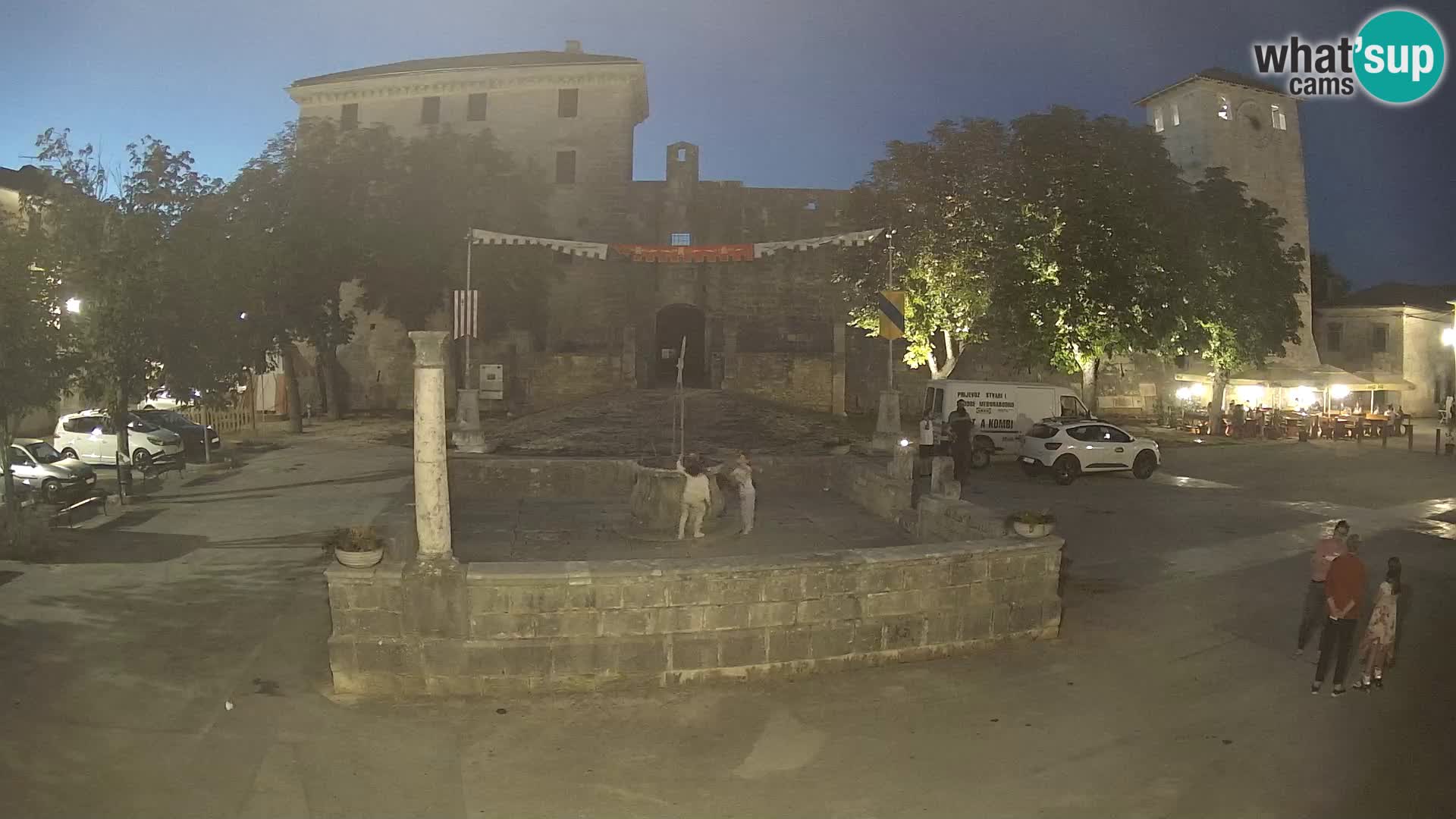 Webcam Svetvinčenat – el castillo y el pozo – Istria – Croacia
