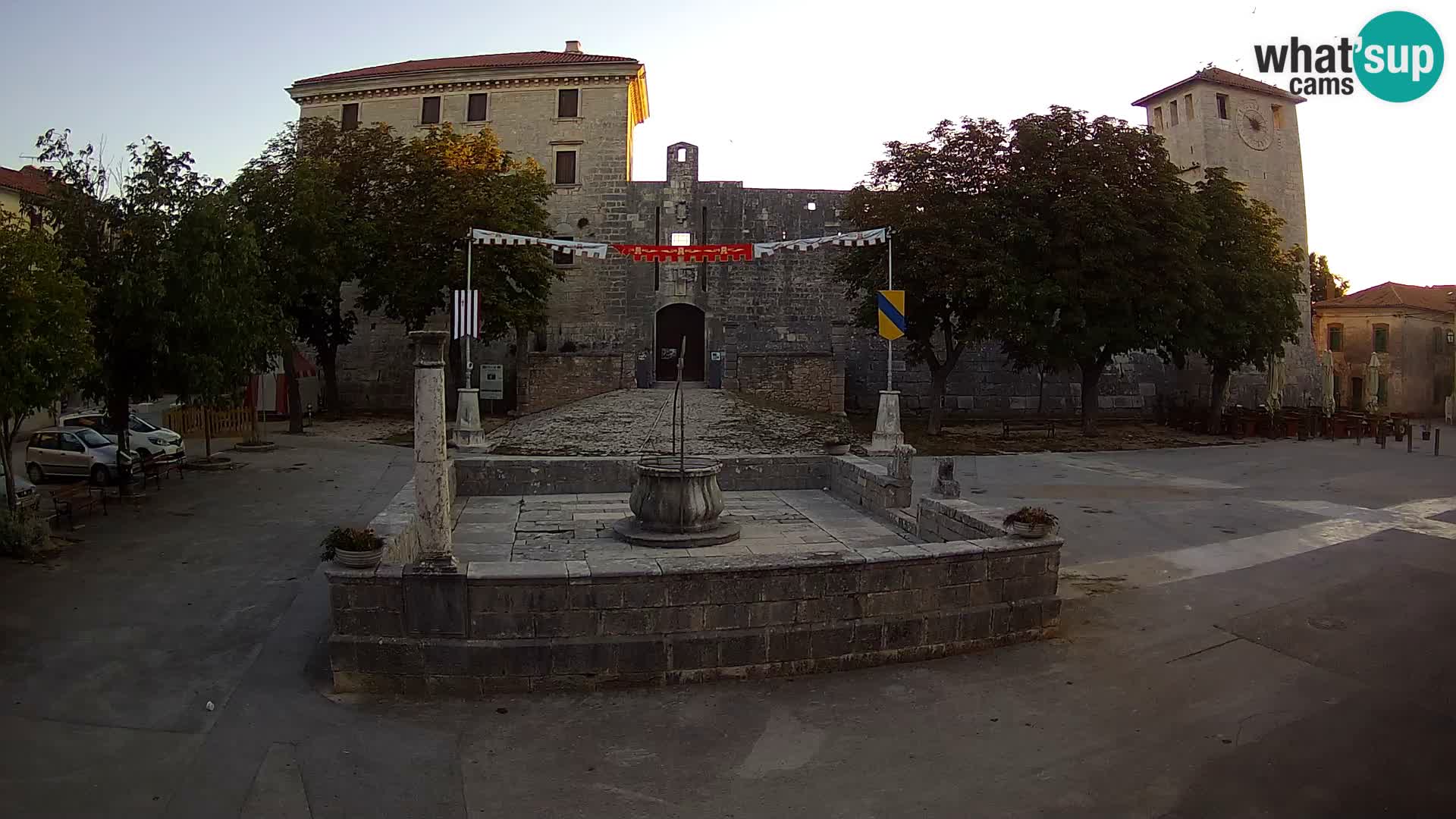 Webcam Svetvinčenat – el castillo y el pozo – Istria – Croacia