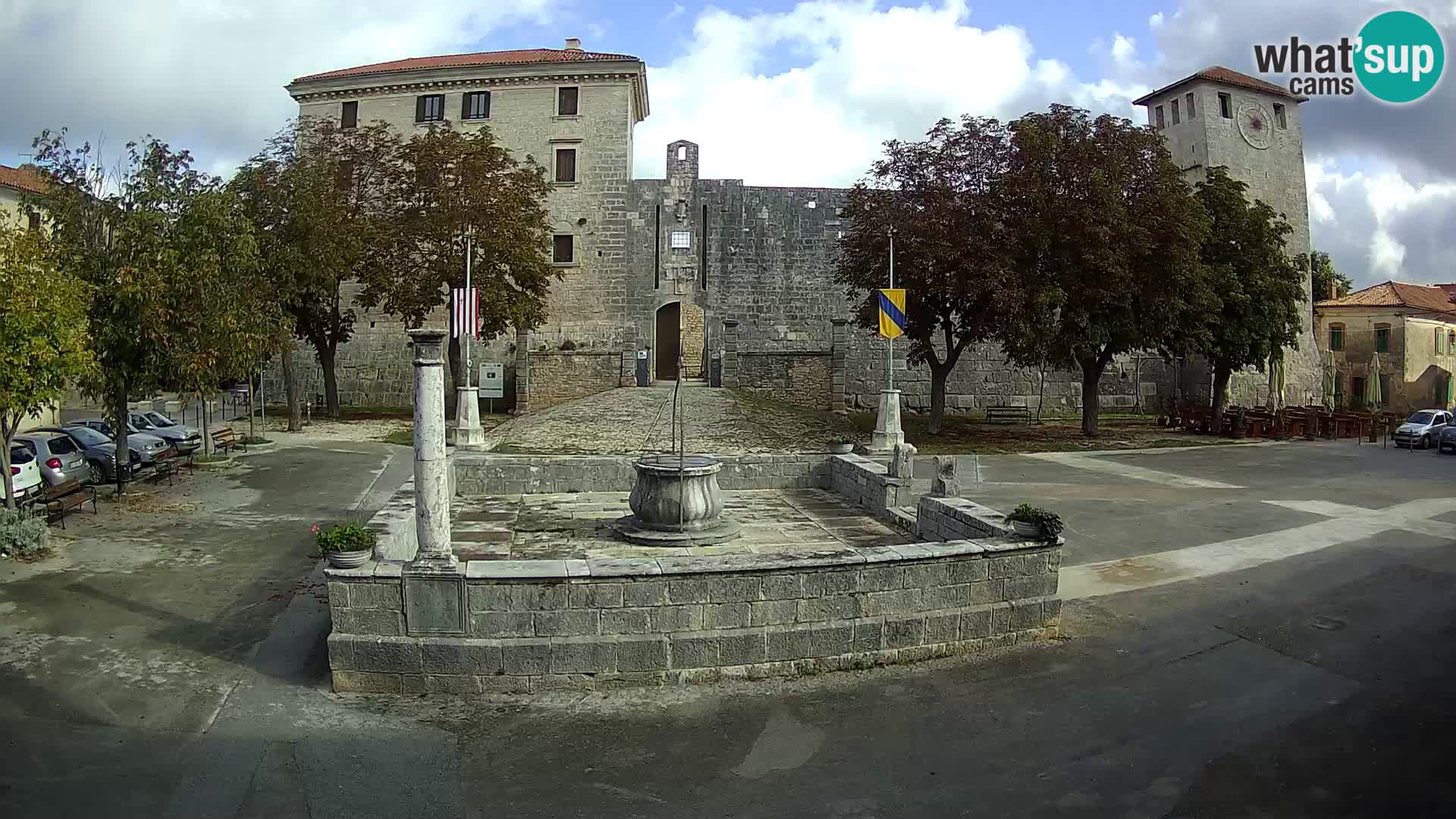 Web kamera Svetvinčenat – Dvorac i zdenac – Istra – Hrvatska