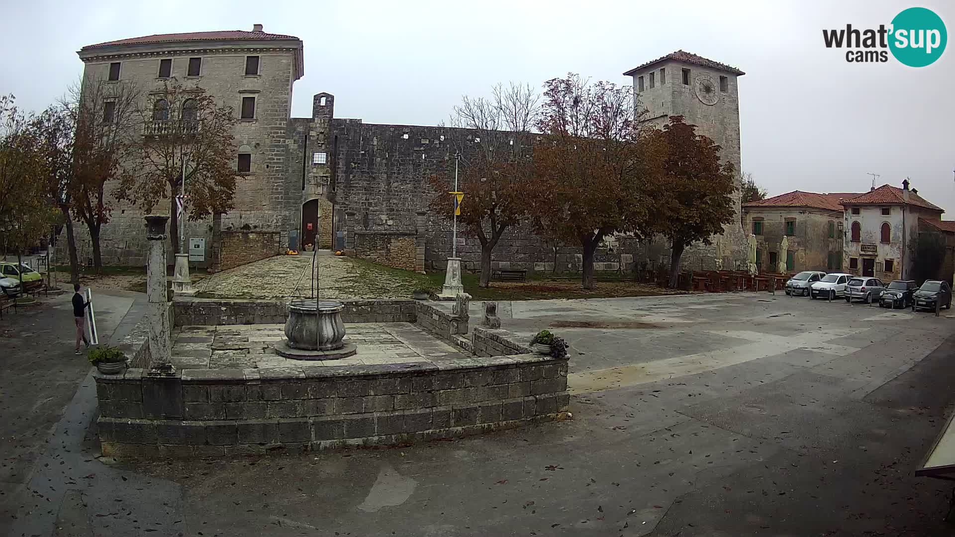 Webcam Svetvinčenat – the Castle and well – Istria – Croatia