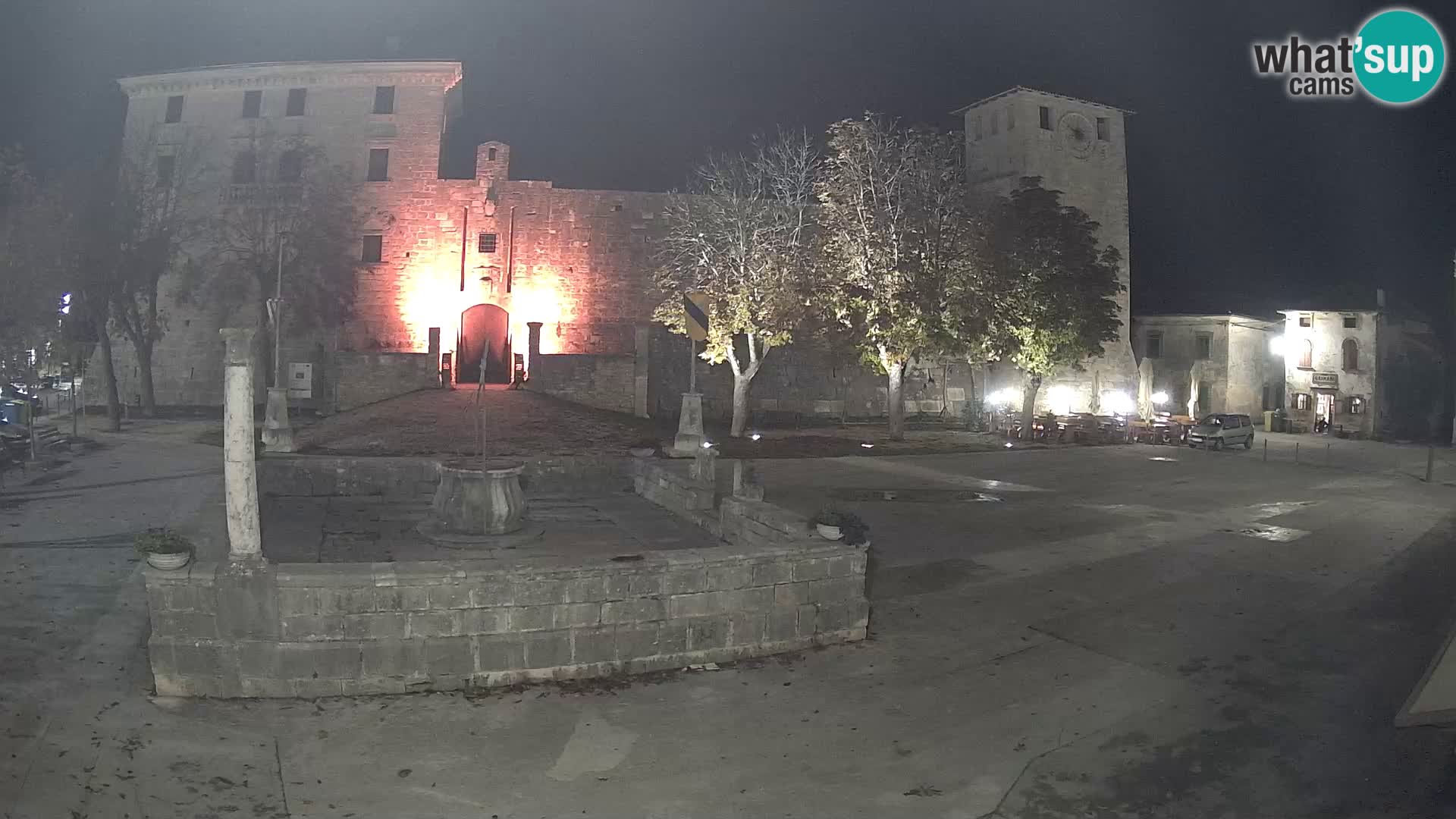 Webcam Svetvinčenat (Sanvincenti) – il castello e il pozzo – Istria – Croazia