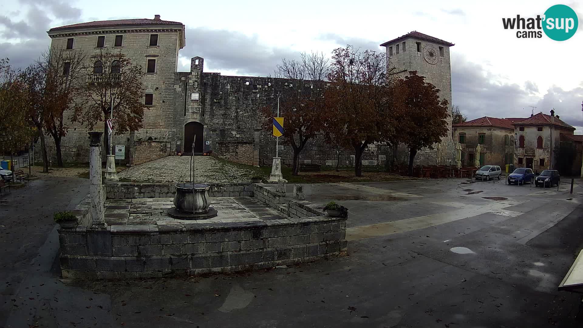 Web kamera Svetvinčenat – Dvorac i zdenac – Istra – Hrvatska
