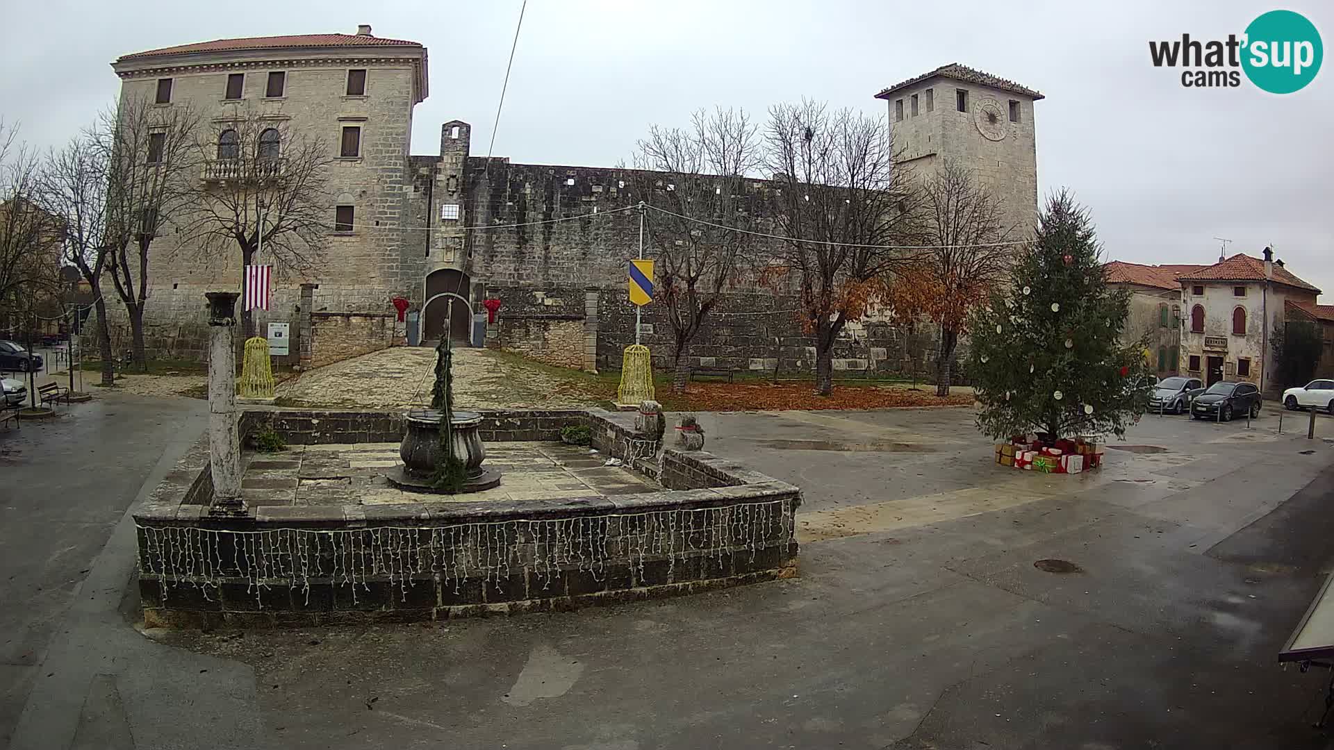 Webcam Svetvinčenat – the Castle and well – Istria – Croatia