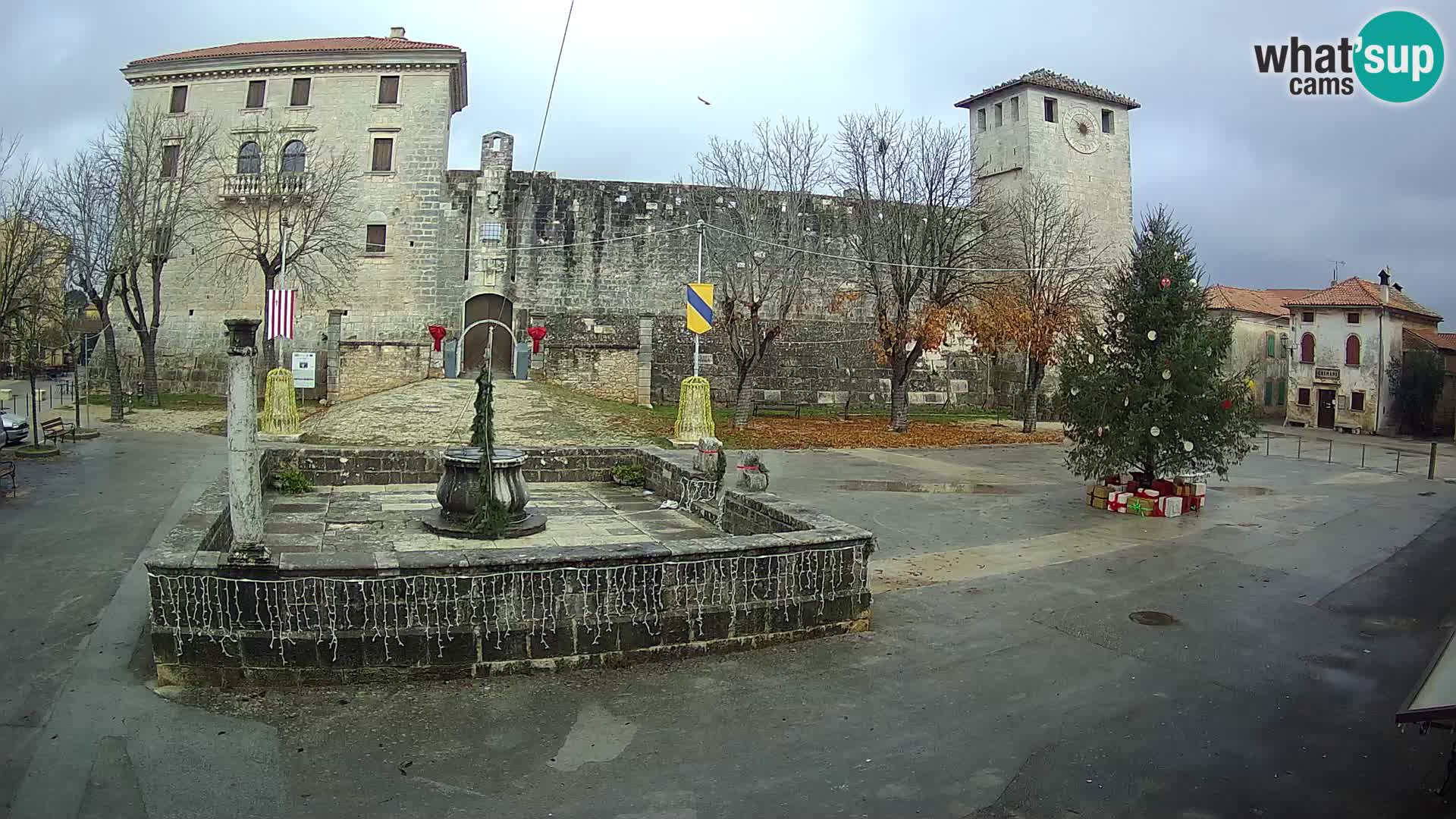Webcam Svetvinčenat – el castillo y el pozo – Istria – Croacia