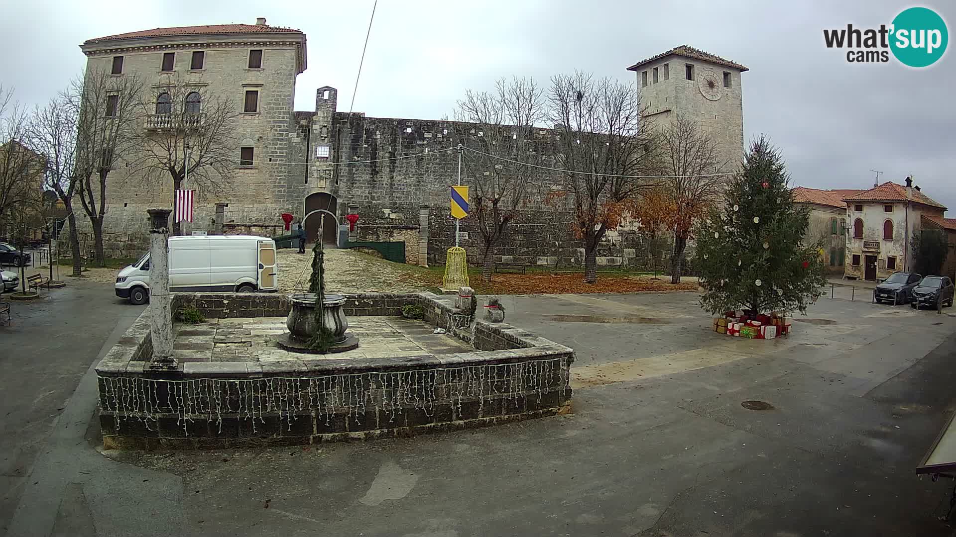 Web kamera Svetvinčenat – Dvorac i zdenac – Istra – Hrvatska