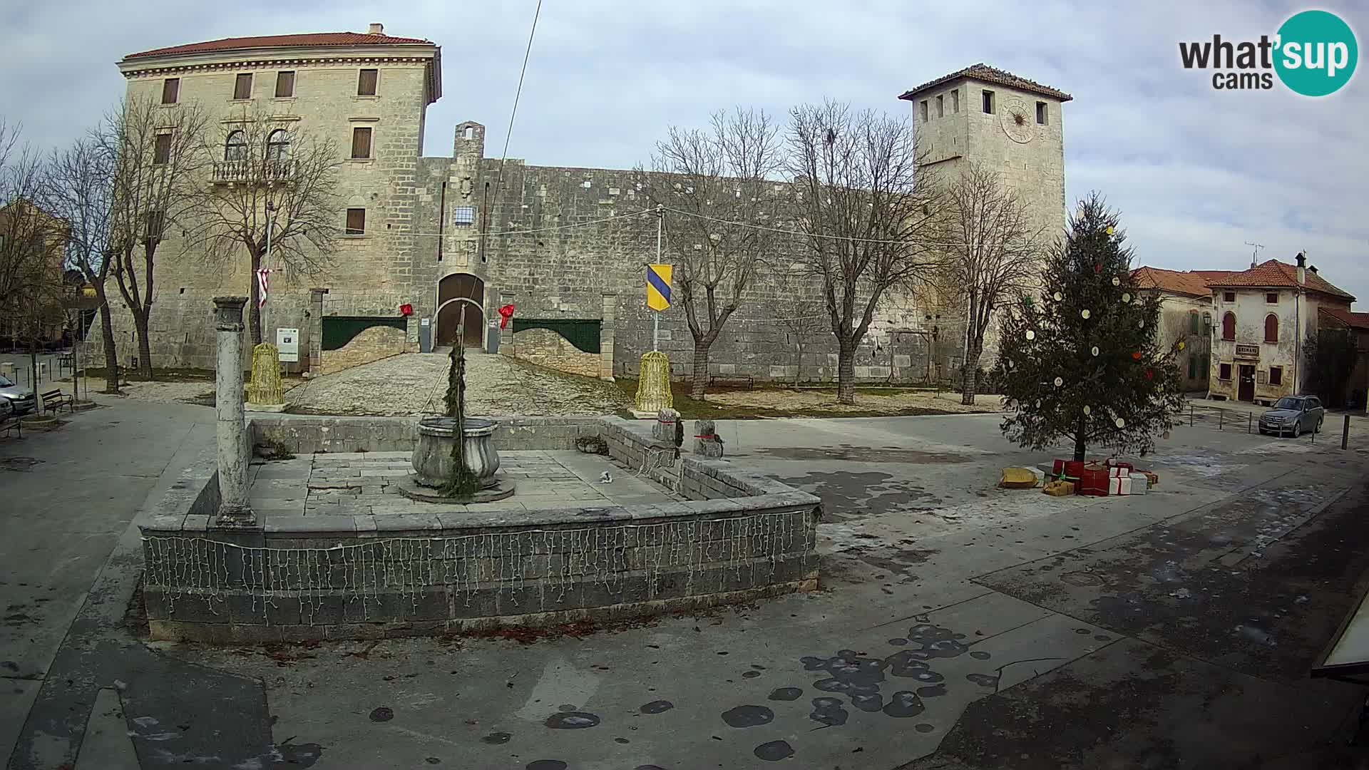Webcam Svetvinčenat – el castillo y el pozo – Istria – Croacia