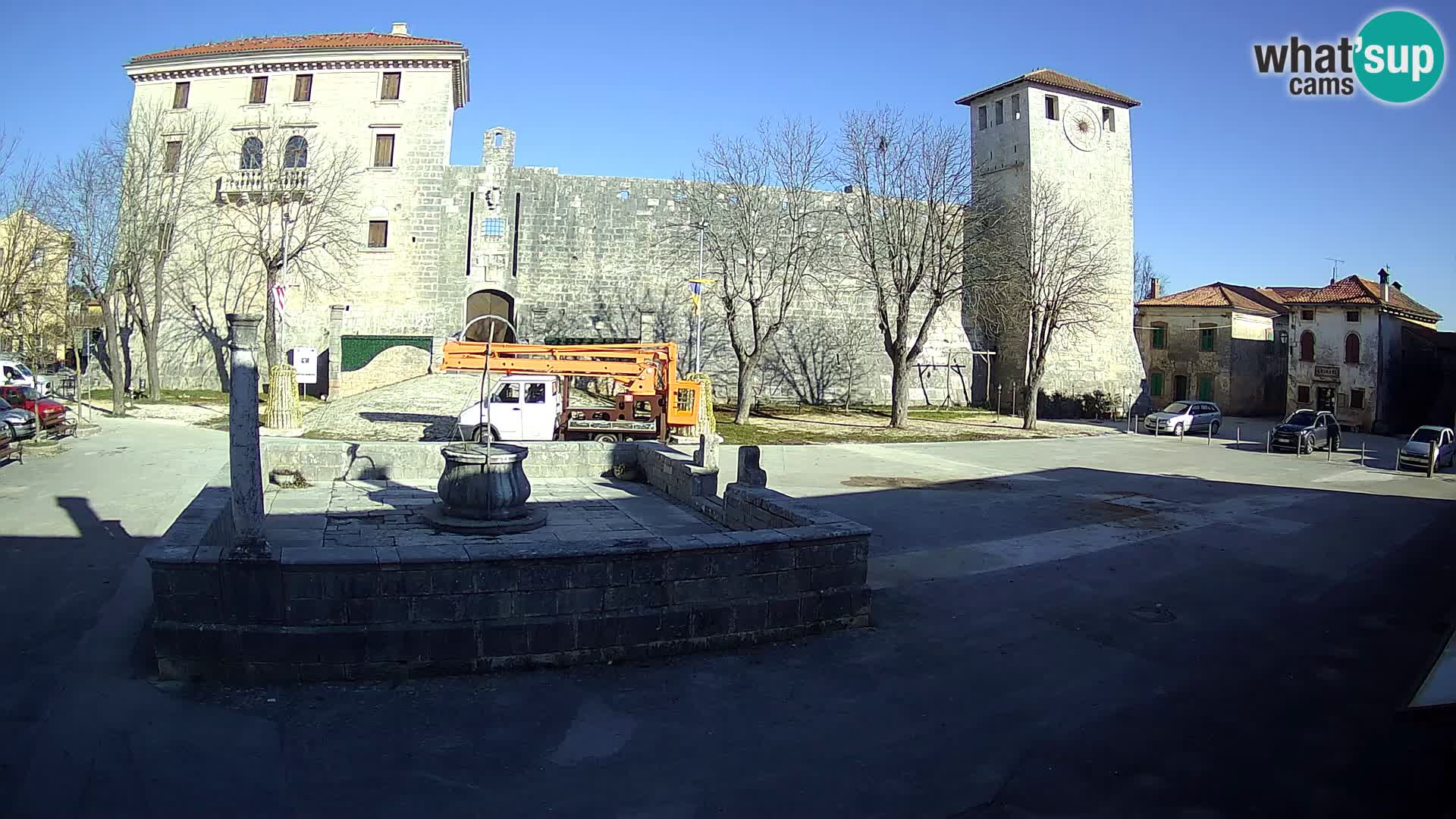 Web kamera Svetvinčenat – Dvorac i zdenac – Istra – Hrvatska