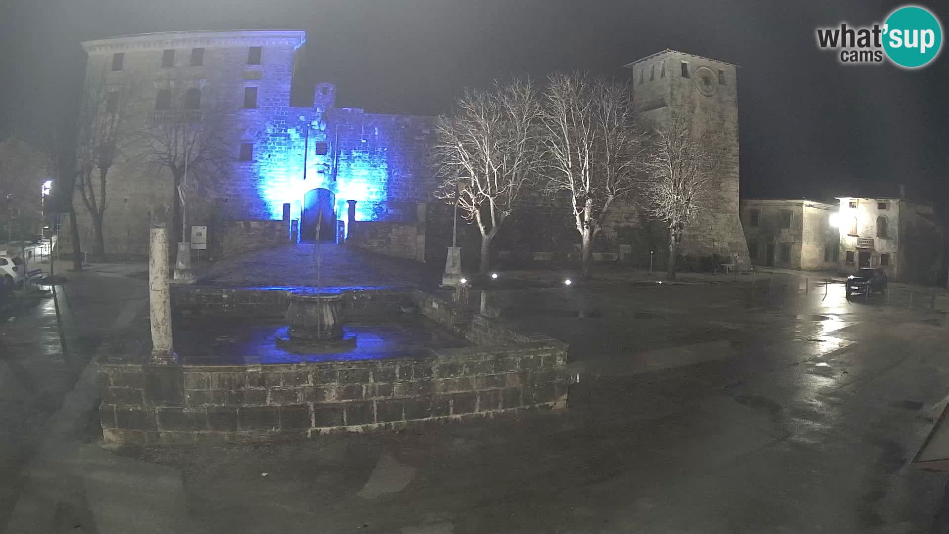 Webcam Svetvinčenat – die Burg und Brunnen – Istrien – Kroatien
