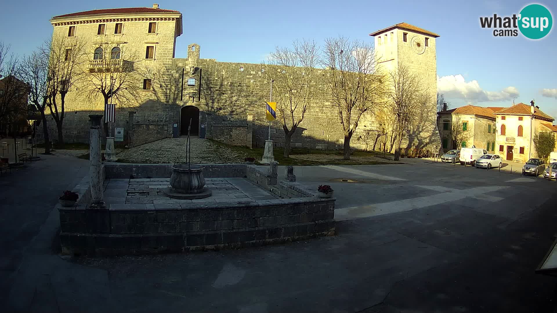 Webcam Svetvinčenat – the Castle and well – Istria – Croatia