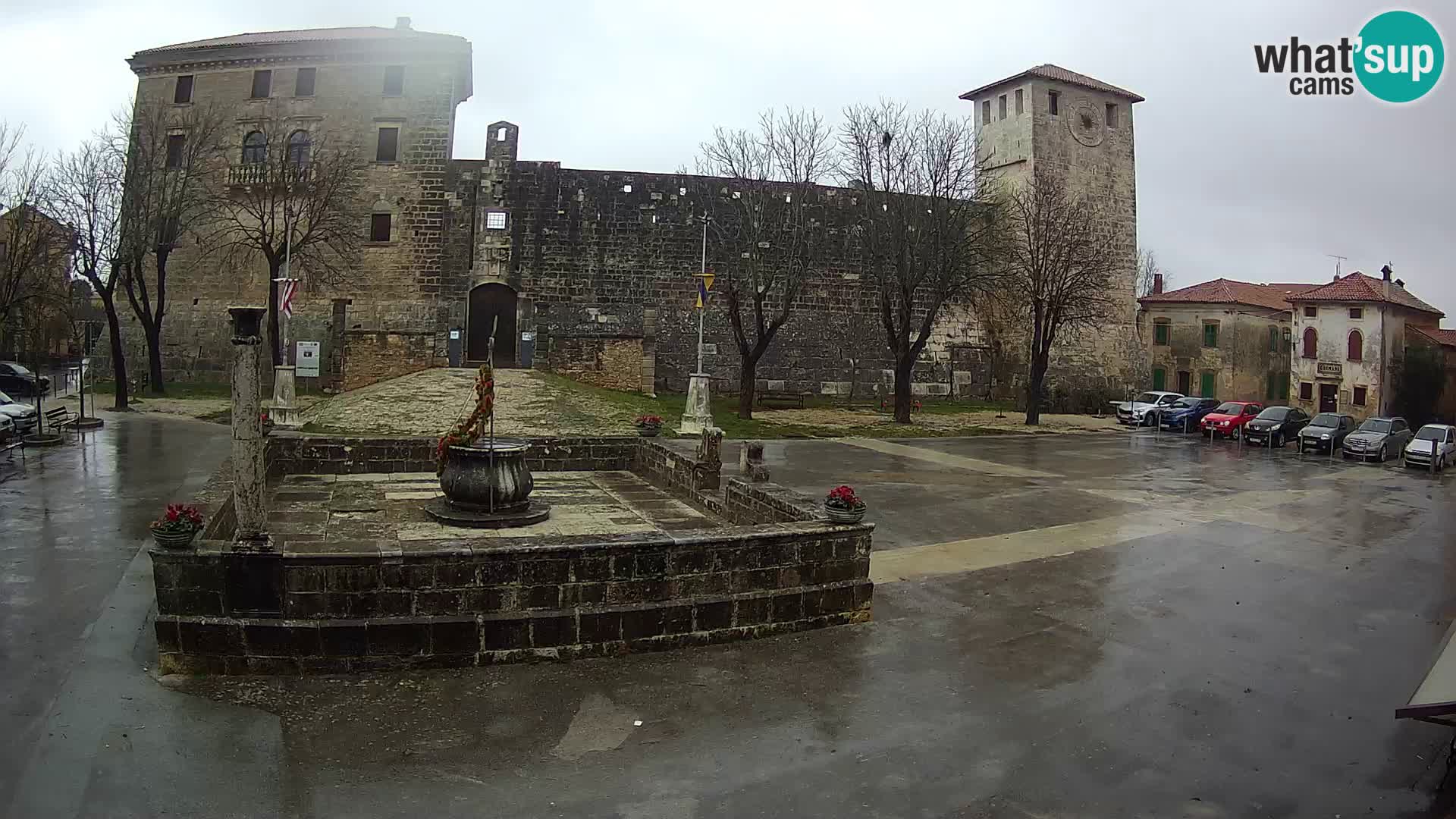 Webcam Svetvinčenat – the Castle and well – Istria – Croatia