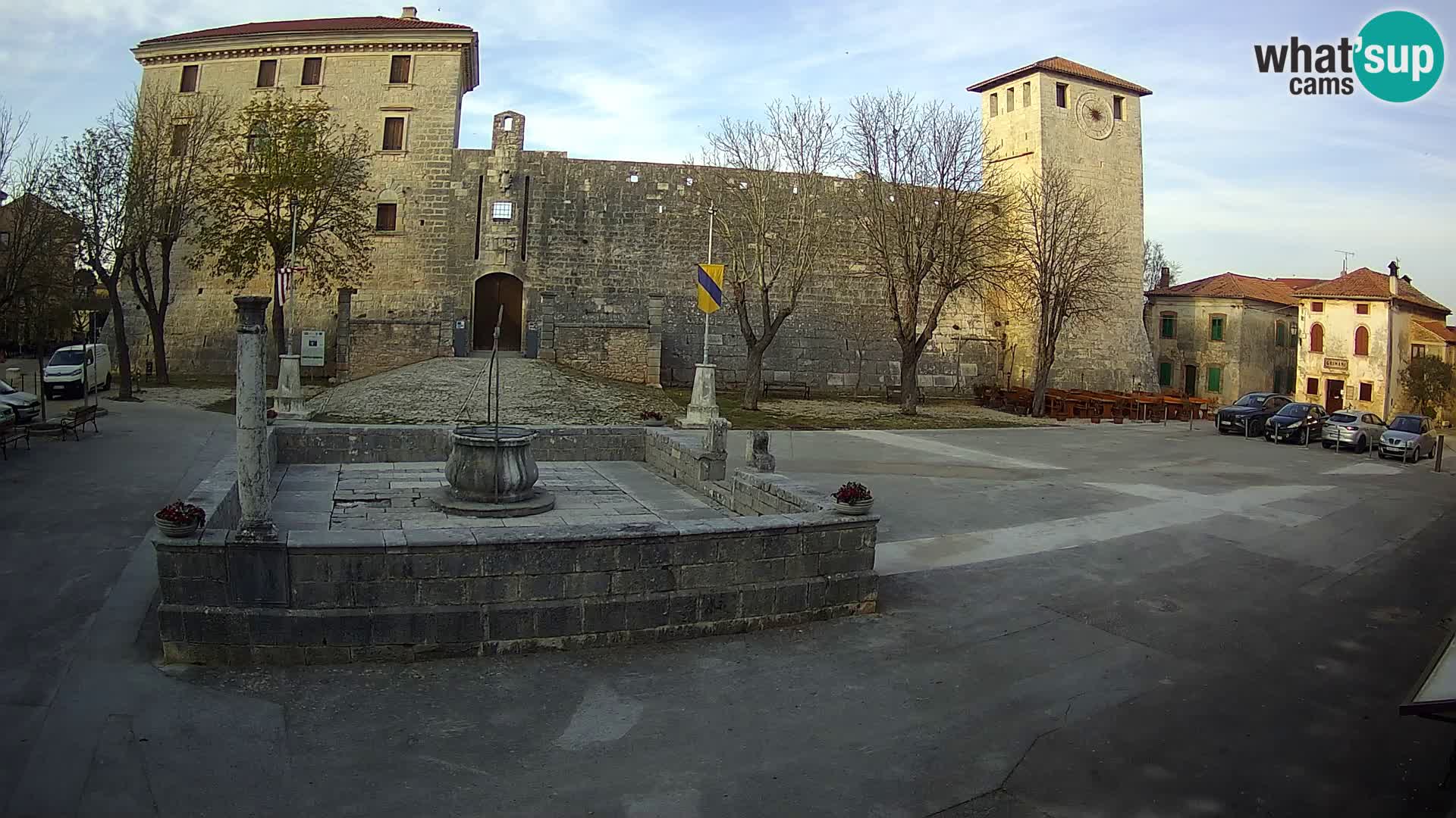 Webcam Svetvinčenat – el castillo y el pozo – Istria – Croacia