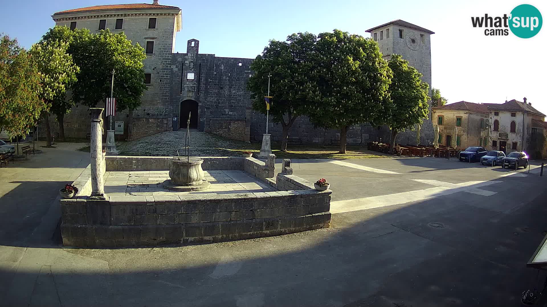 Webcam Svetvinčenat – el castillo y el pozo – Istria – Croacia