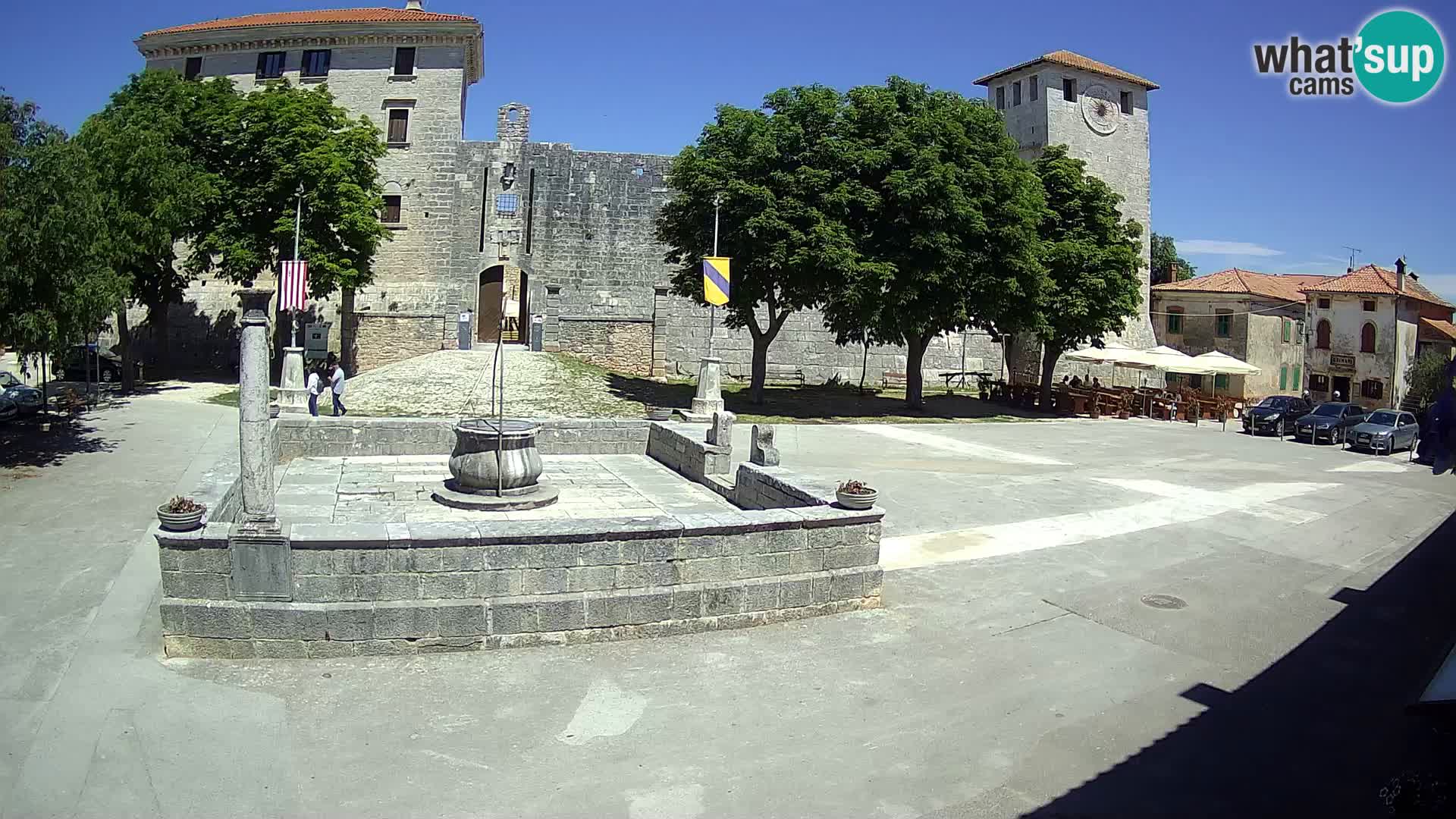 Webcam Svetvinčenat (Sanvincenti) – il castello e il pozzo – Istria – Croazia