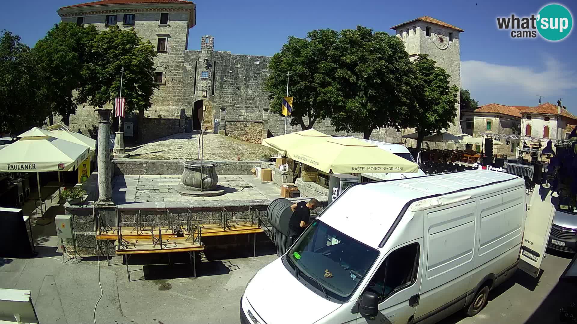 Webcam Svetvinčenat – die Burg und Brunnen – Istrien – Kroatien