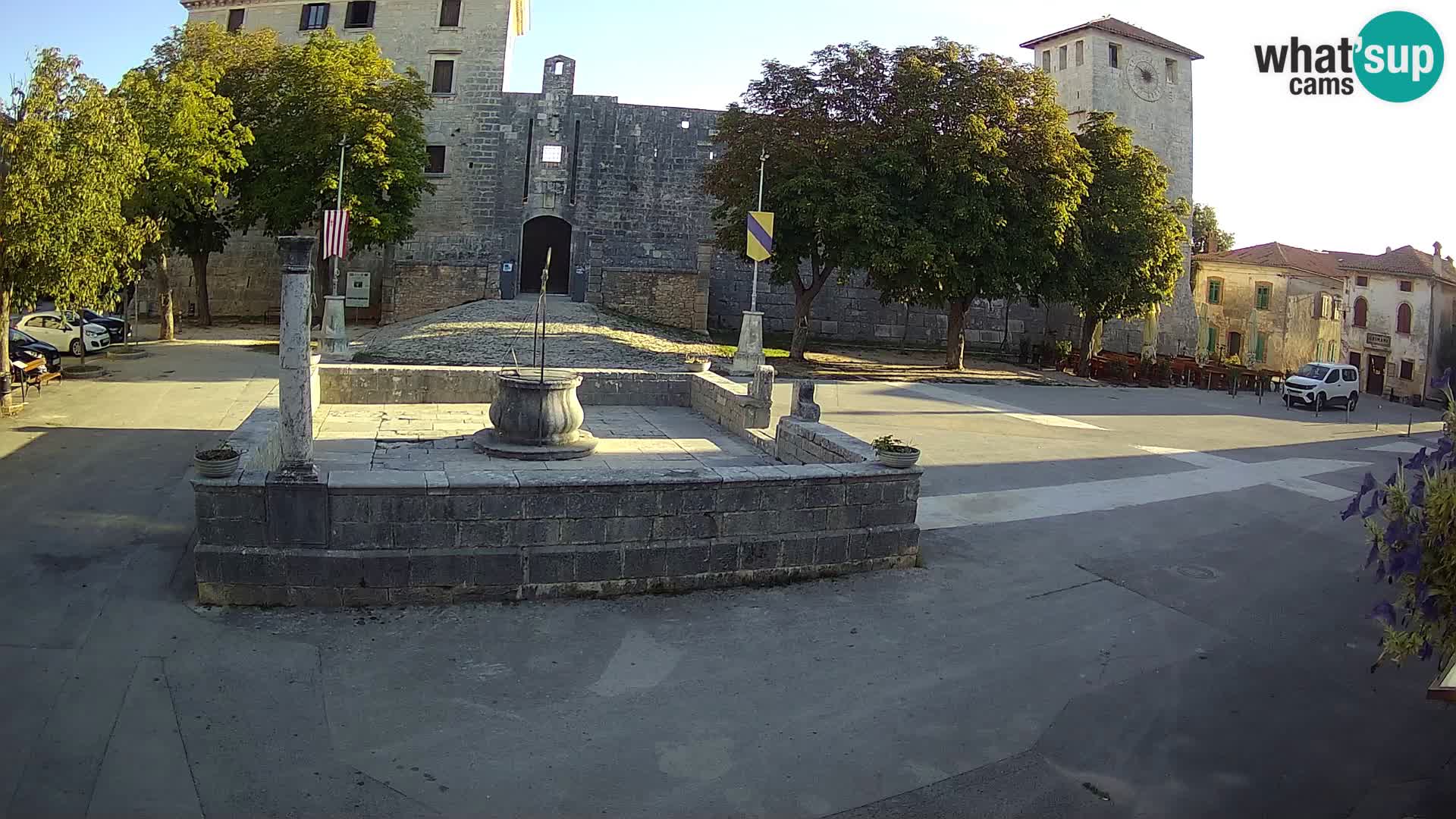 Webcam Svetvinčenat – the Castle and well – Istria – Croatia