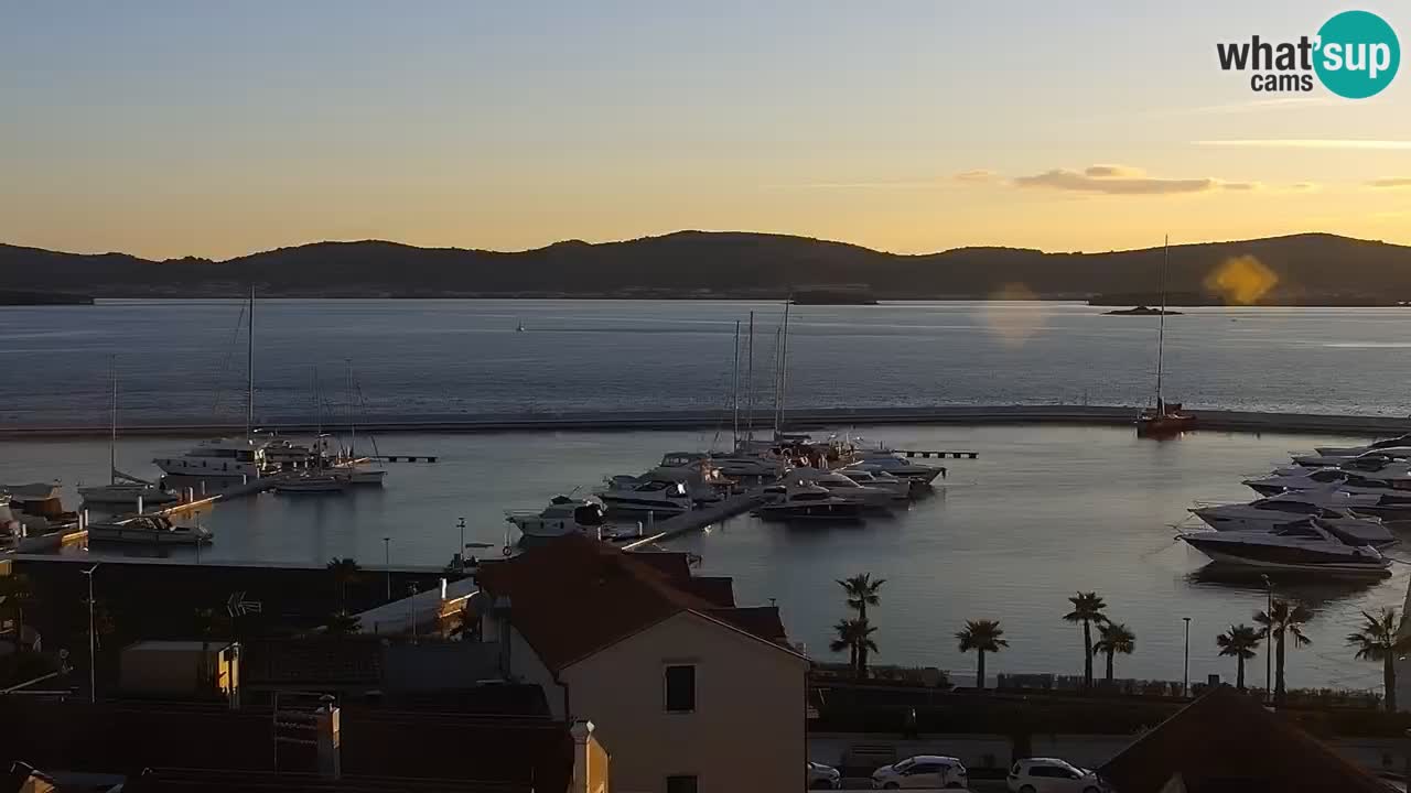 Kamera v zivo Sveti Filip i Jakov