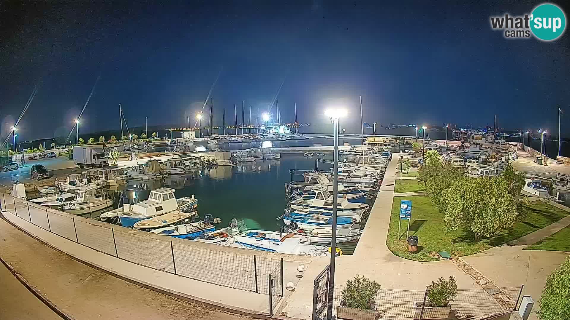Spletna kamera Tkon – Marina