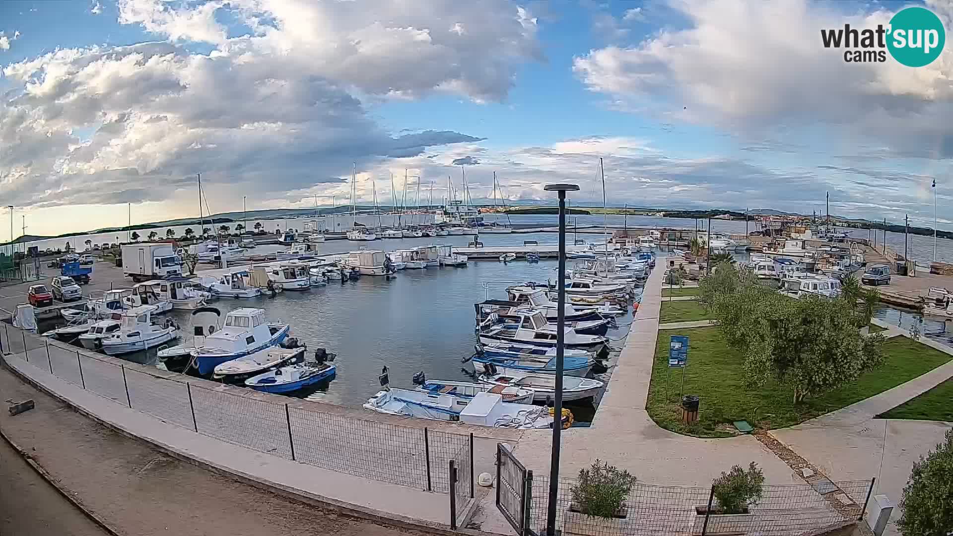 Spletna kamera Tkon – Marina