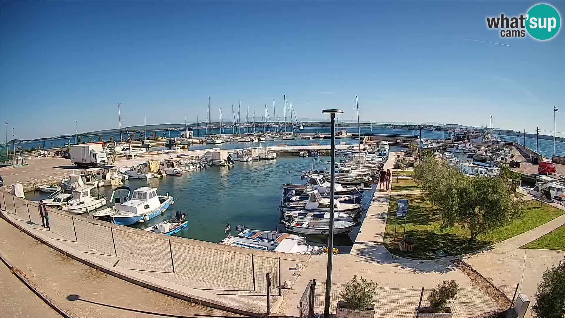 Spletna kamera Tkon – Marina